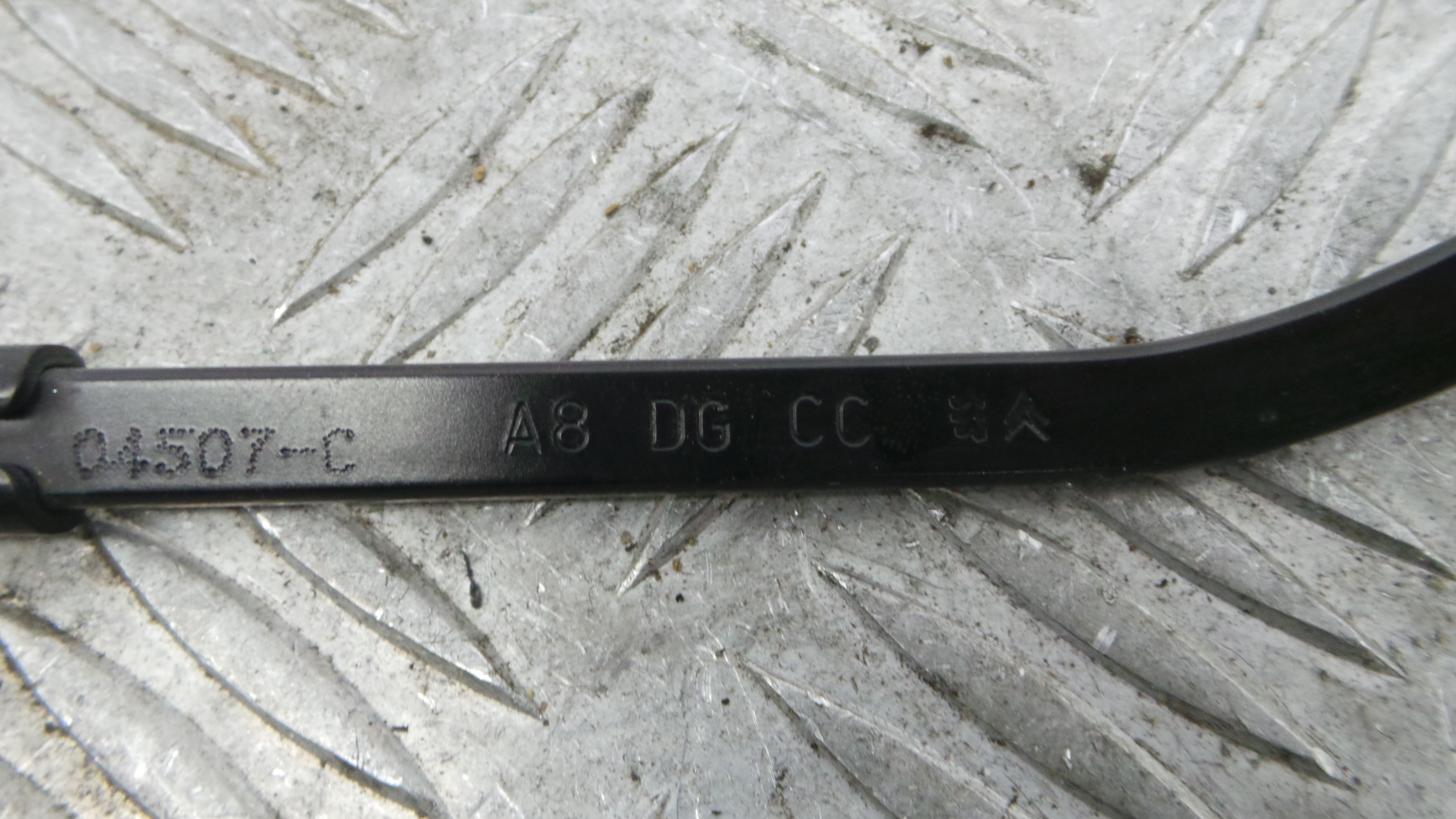 Braço Do Limpa-vidros A8DGCC - CITROËN C3 I (FC_, FN_)-36772310