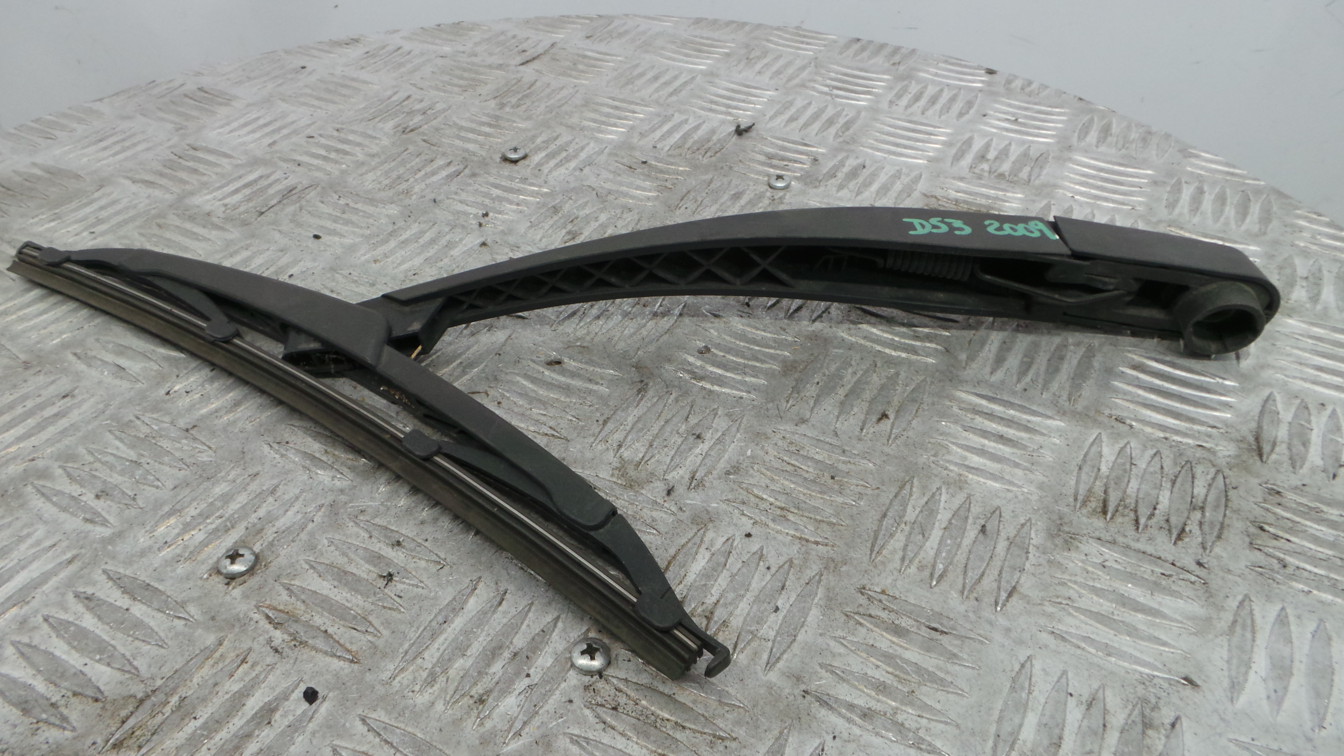 Braço Traseiro Para Brisas 9673234180 - CITROËN DS3 (SA_)-36772621