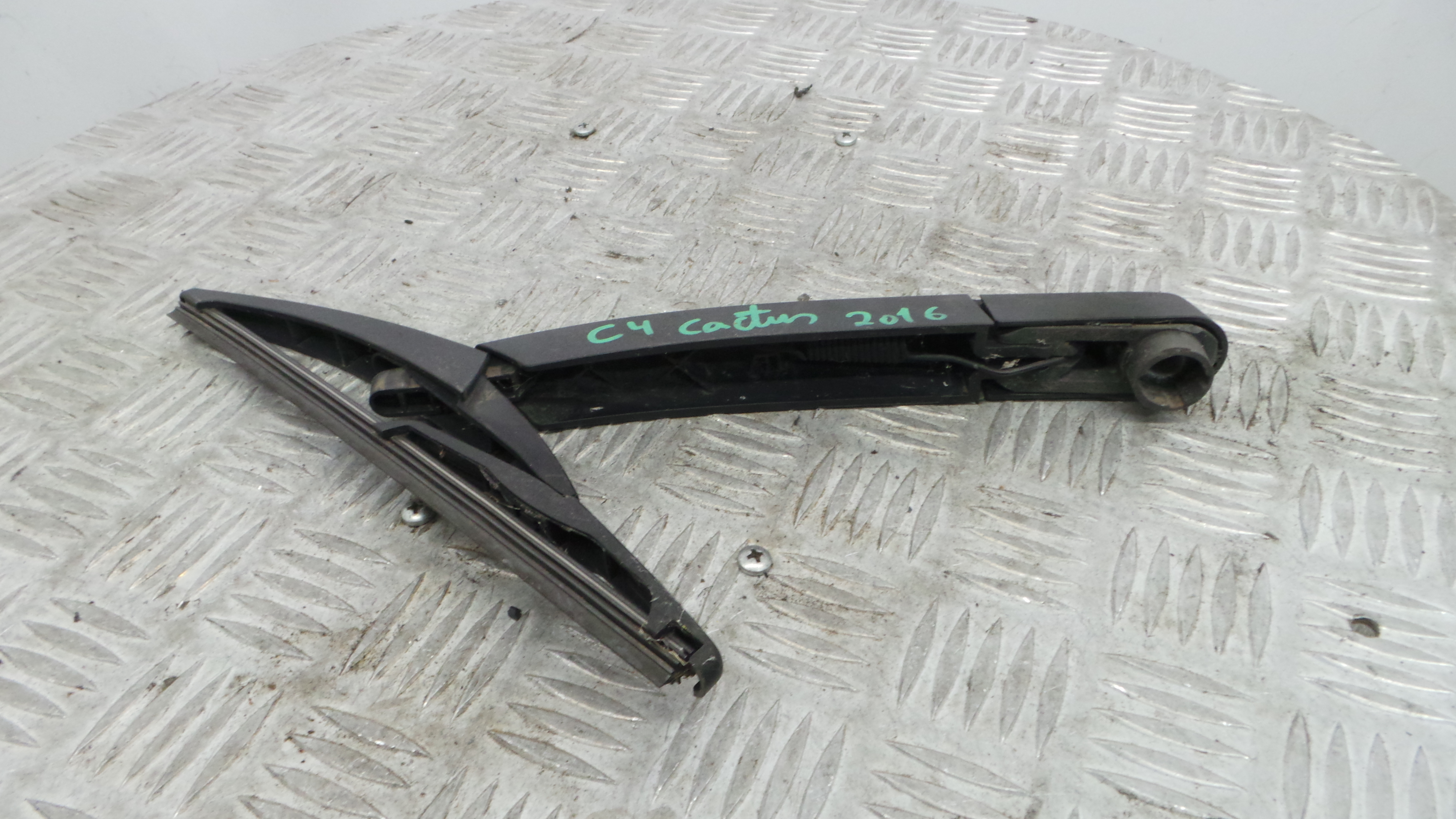 Braço Traseiro Para Brisas 9801666480 - CITROËN C4 CACTUS-36773664