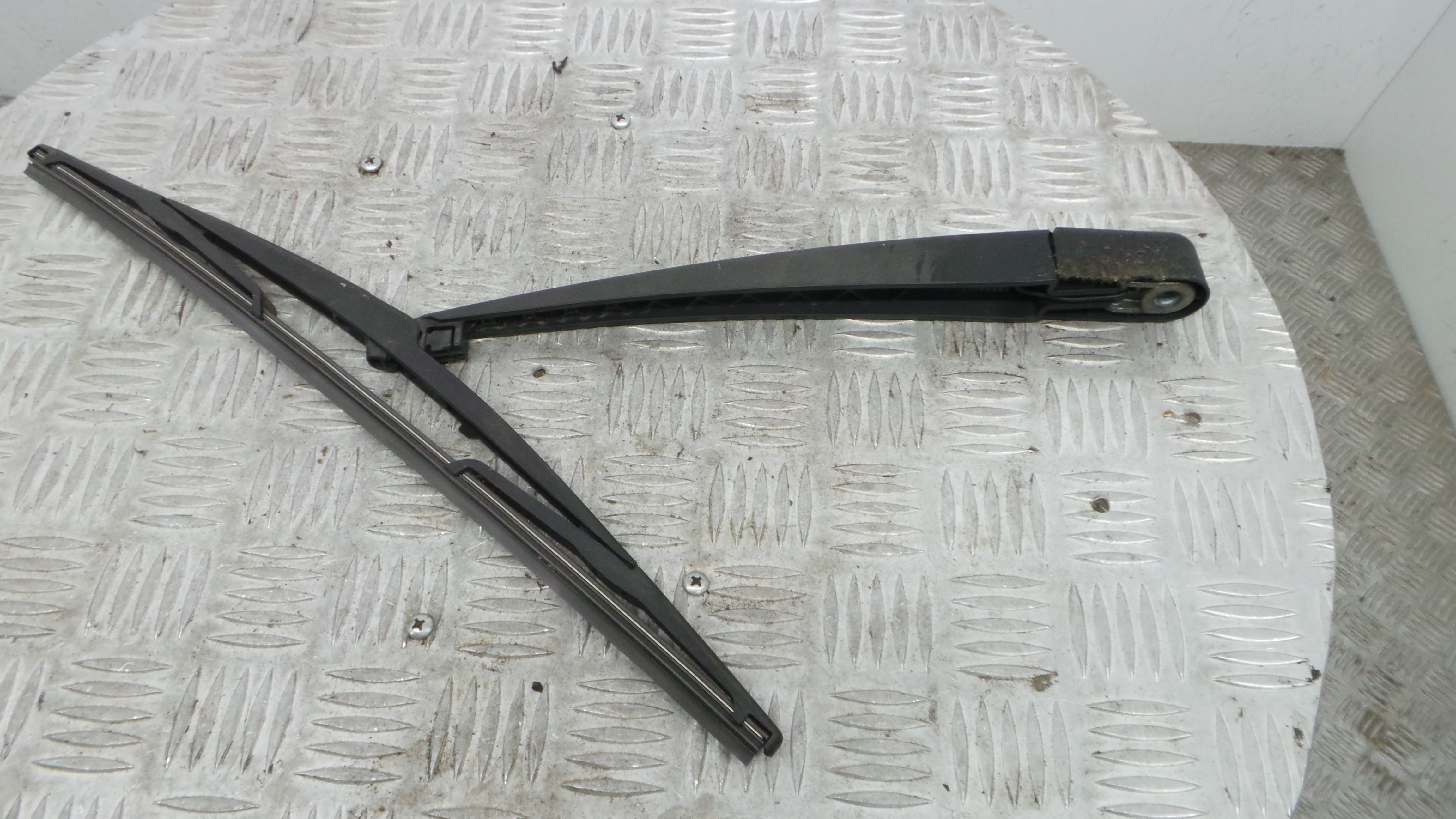 Braço Traseiro Para Brisas 6429AR - PEUGEOT 207 (WA_, WC_), 207/207+ (WA_, WC_)-36773676