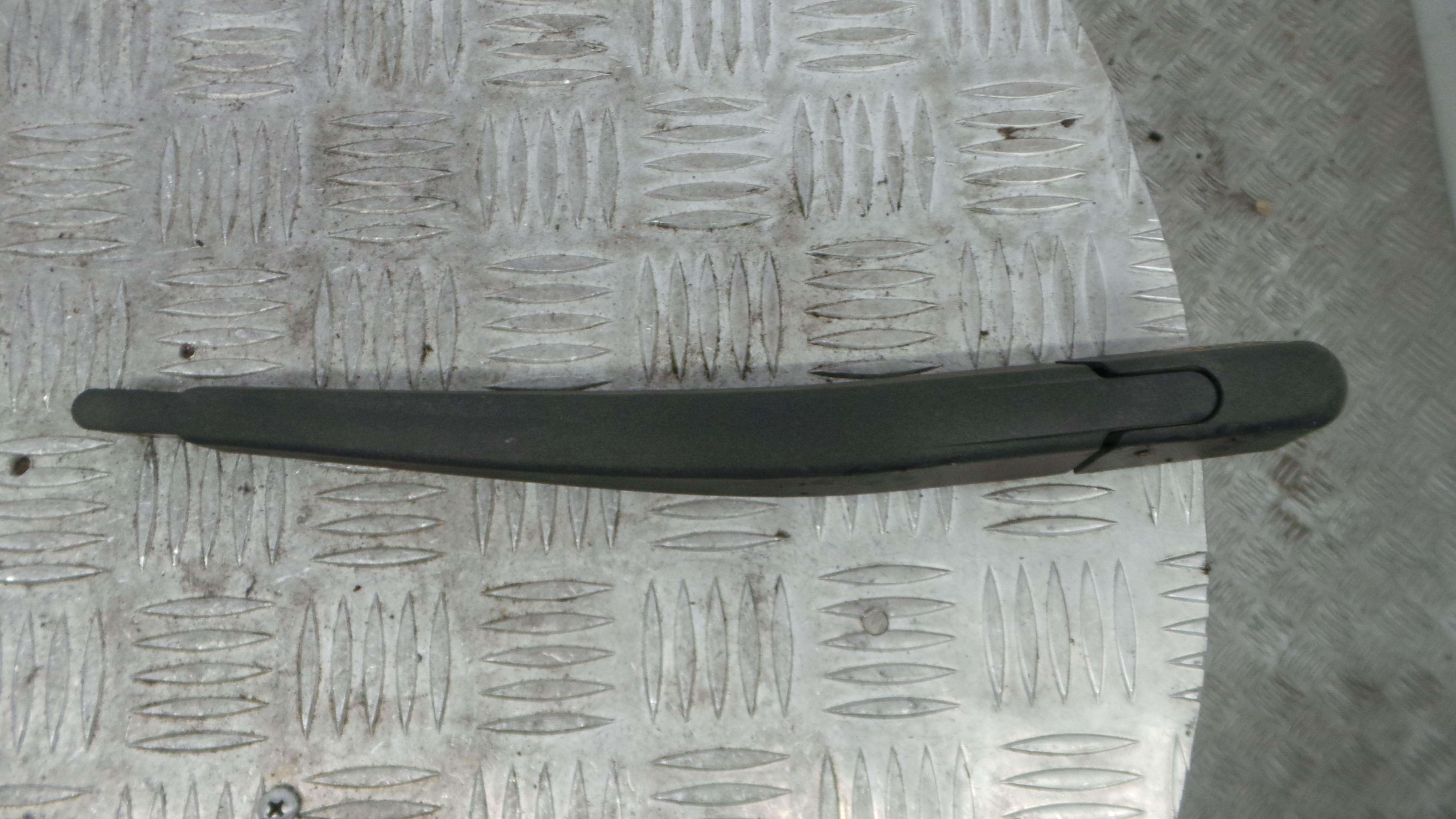 Braço Traseiro Para Brisas 9673234180 - PEUGEOT 208 I (CA_, CC_)-36773678