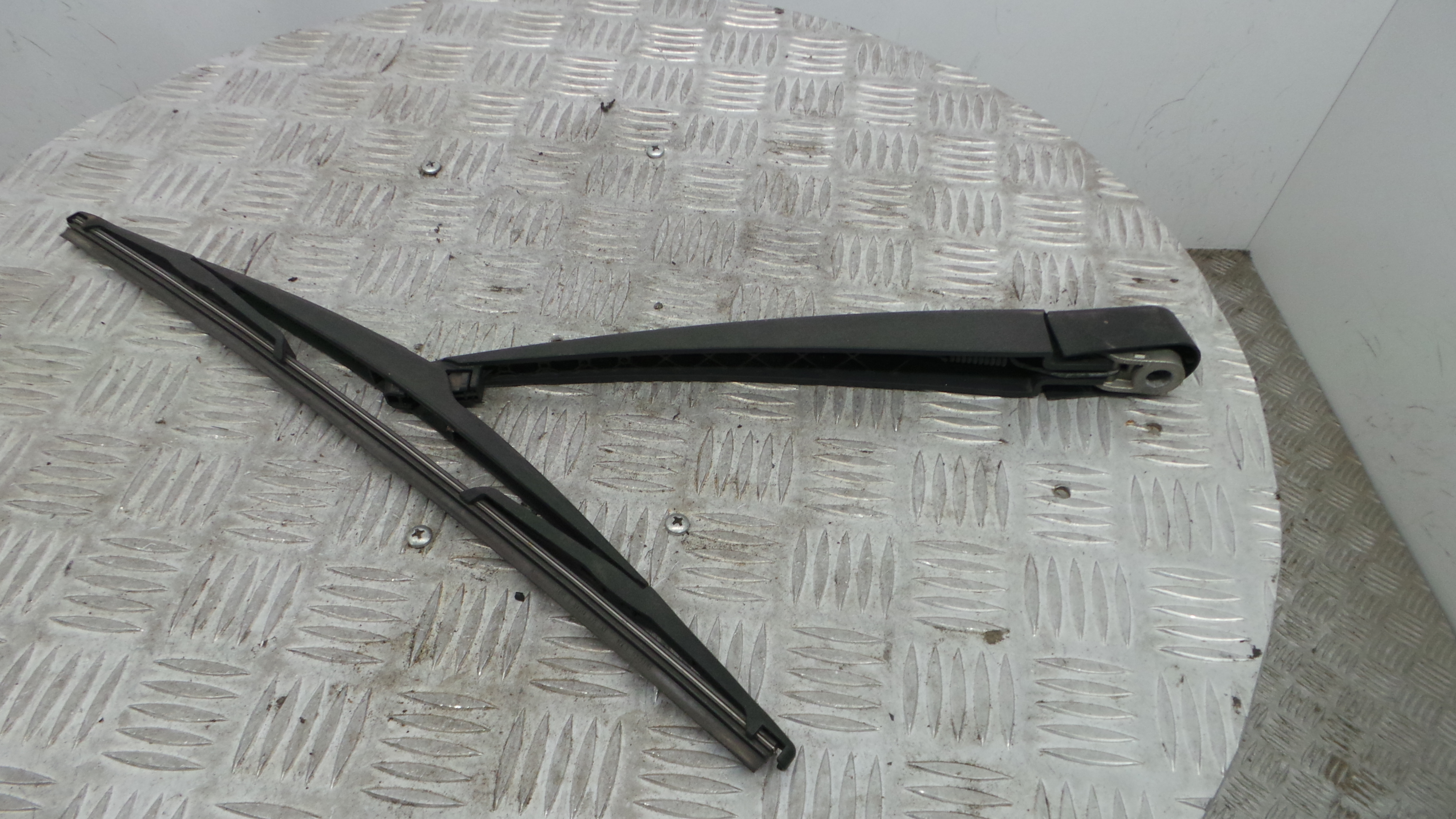 Braço Traseiro Para Brisas 6429AR - PEUGEOT 207 (WA_, WC_), 207/207+ (WA_, WC_)-36773688