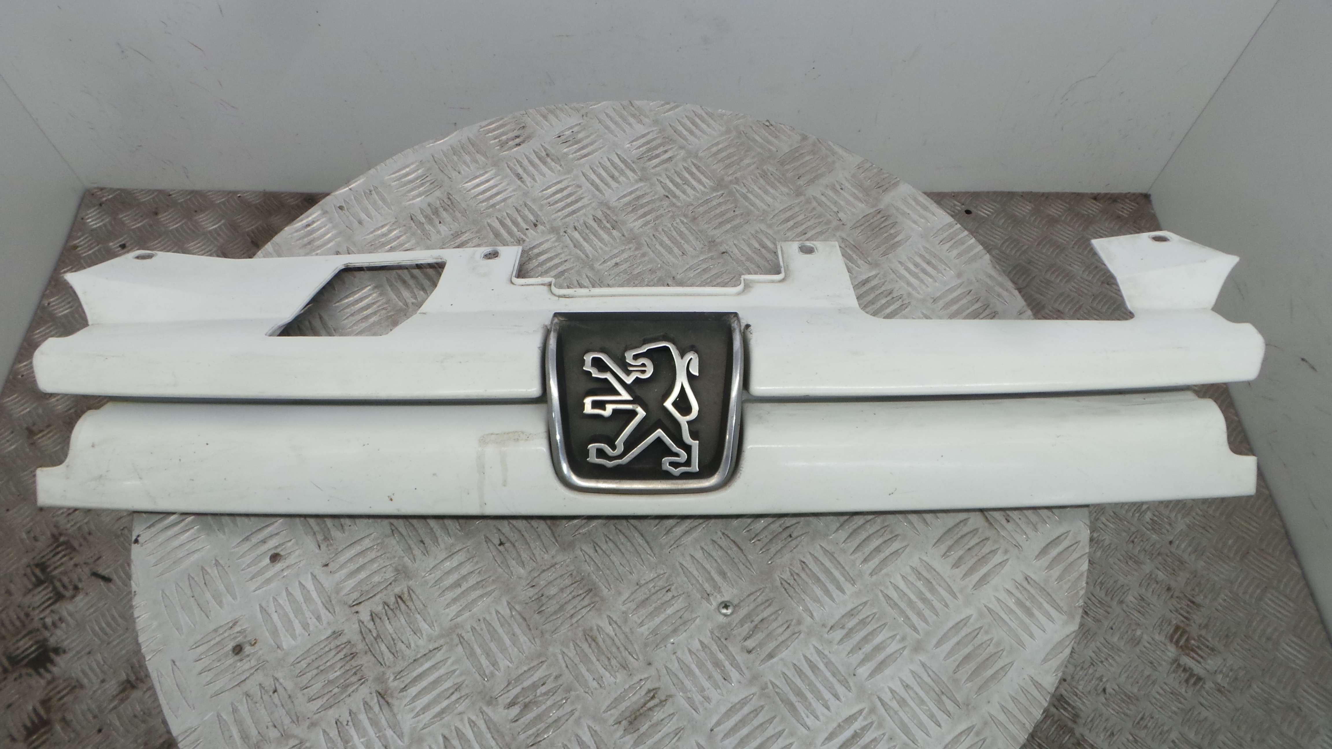 Grelha da Frente 9621133177 - PEUGEOT 306 (7B, N3, N5)-36773726