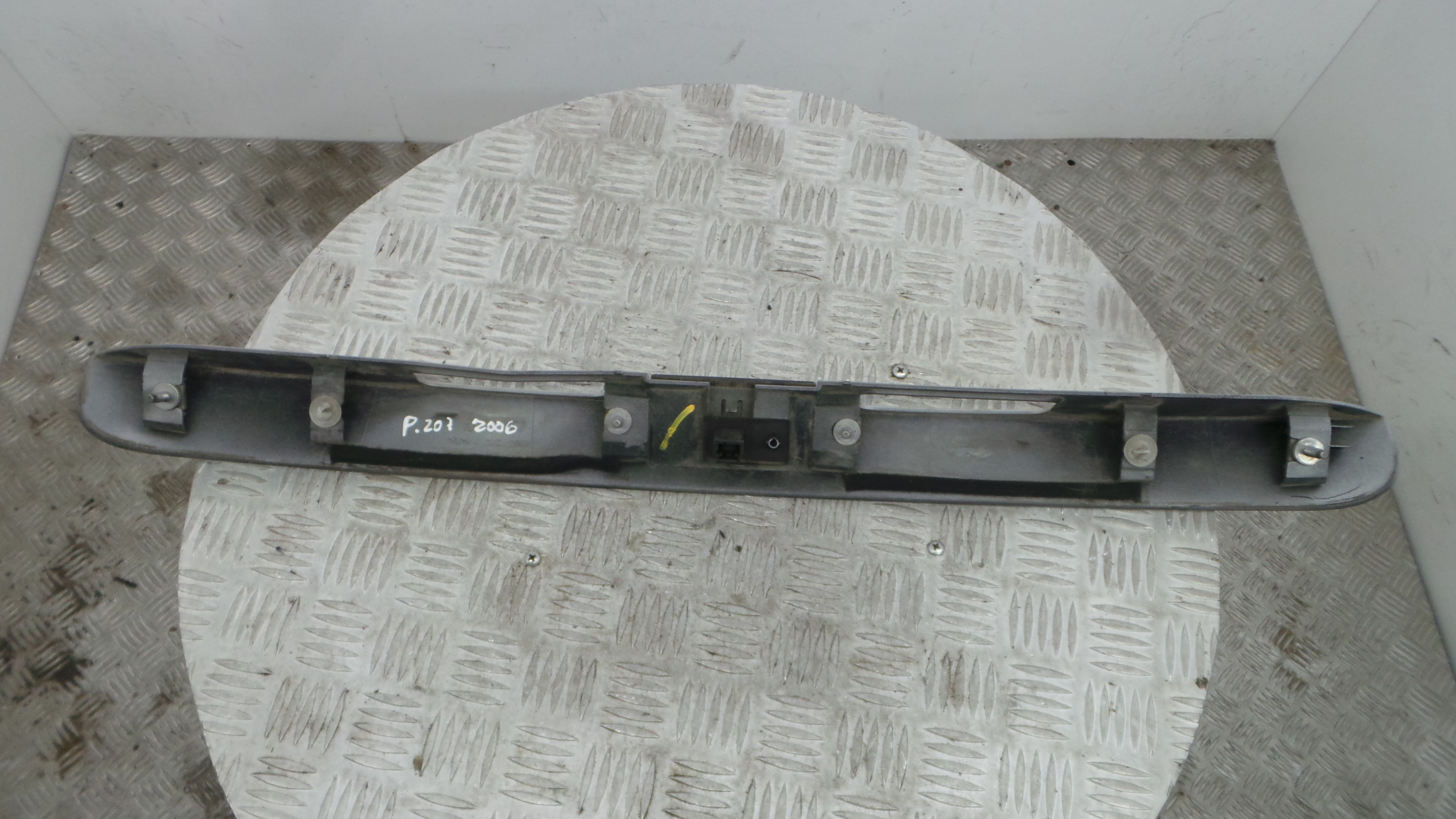 Puxador Exterior da Tampa da Mala 8726T4 - PEUGEOT 207 (WA_, WC_), 207/207+ (WA_, WC_)-36773807