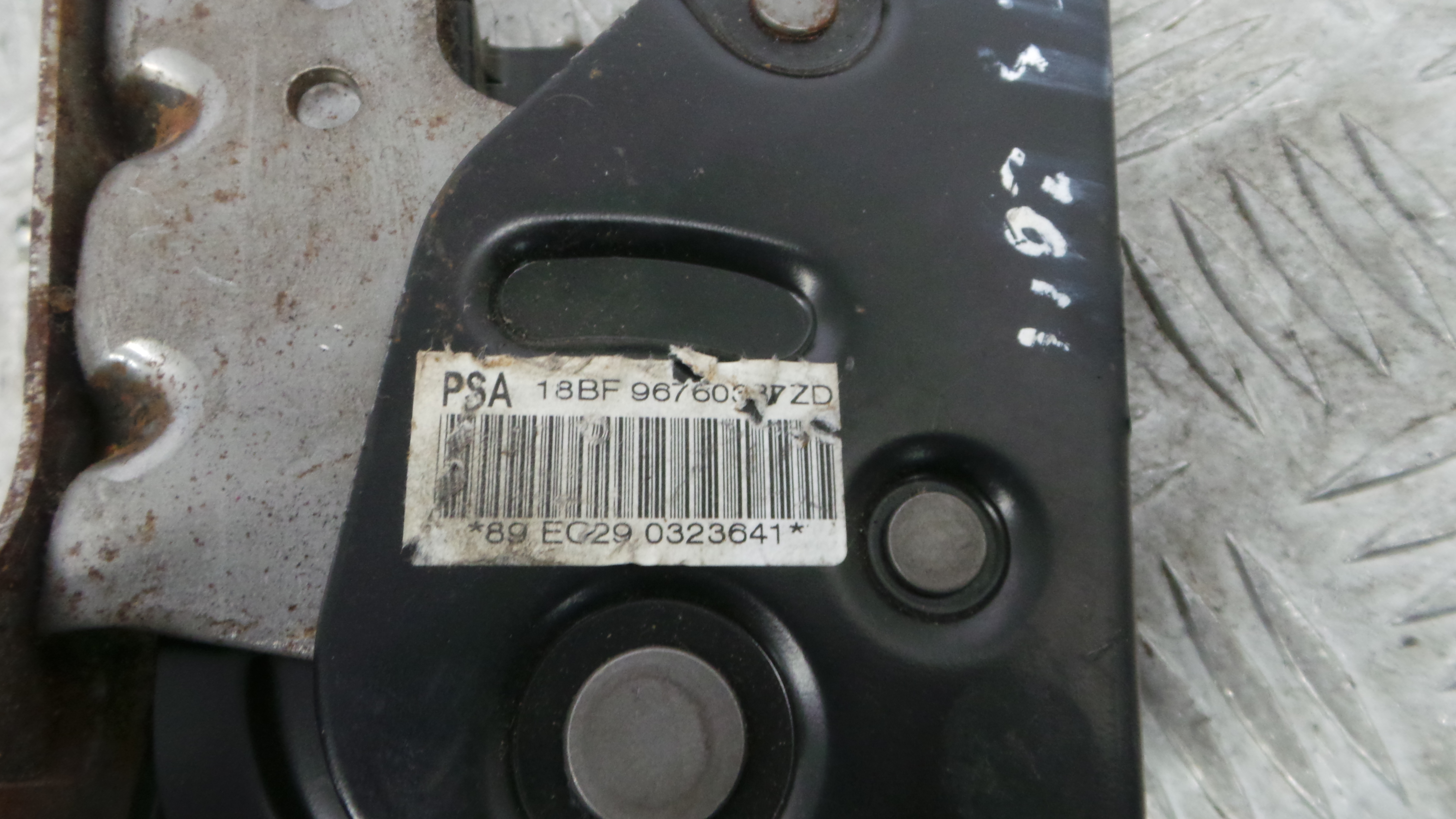 Travão de Mão 96760337ZD - CITROËN C3 II (SC_)-36775935