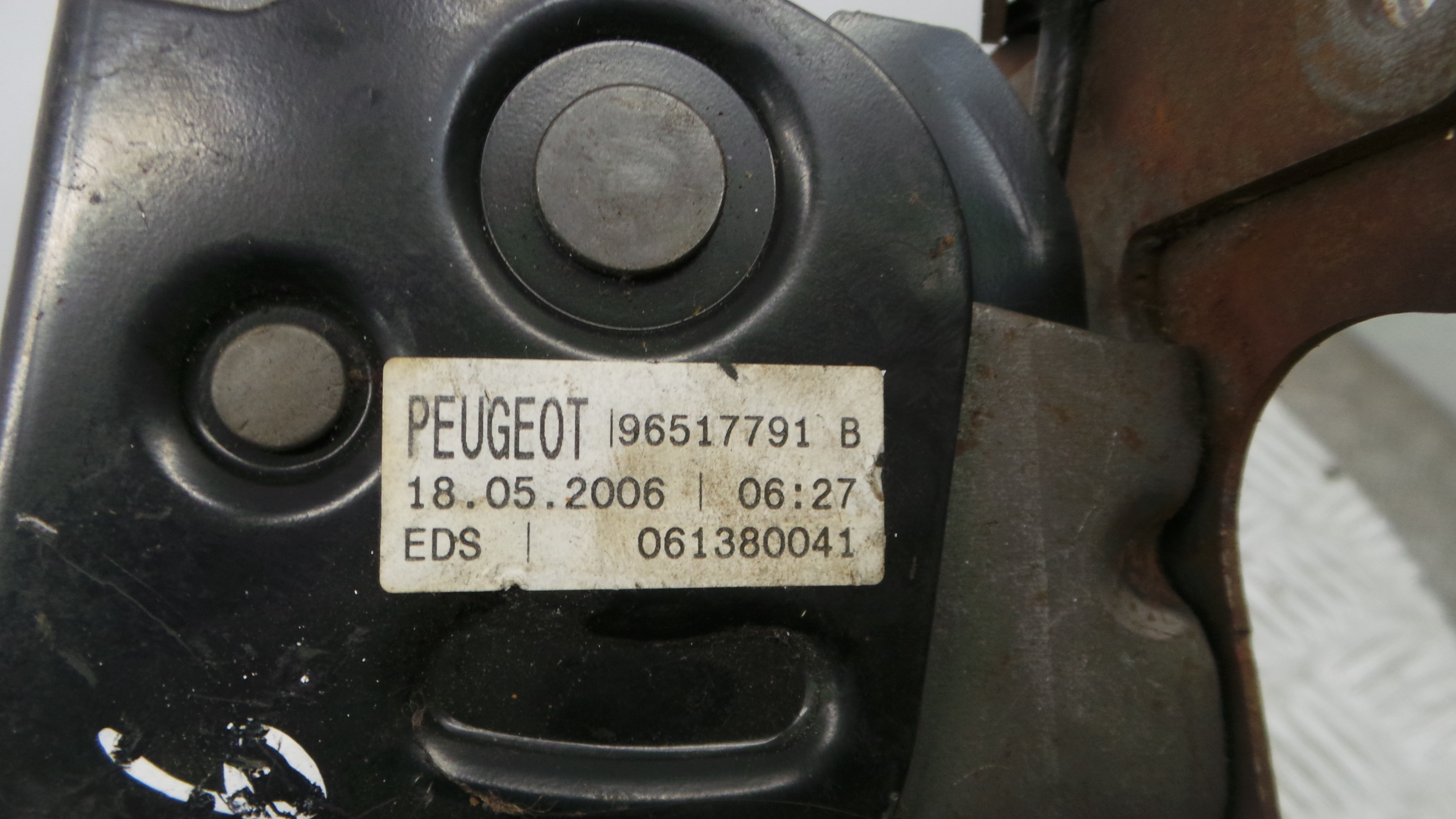 Travão de Mão 96517791B - PEUGEOT 207 (WA_, WC_), 207/207+ (WA_, WC_)-36776337