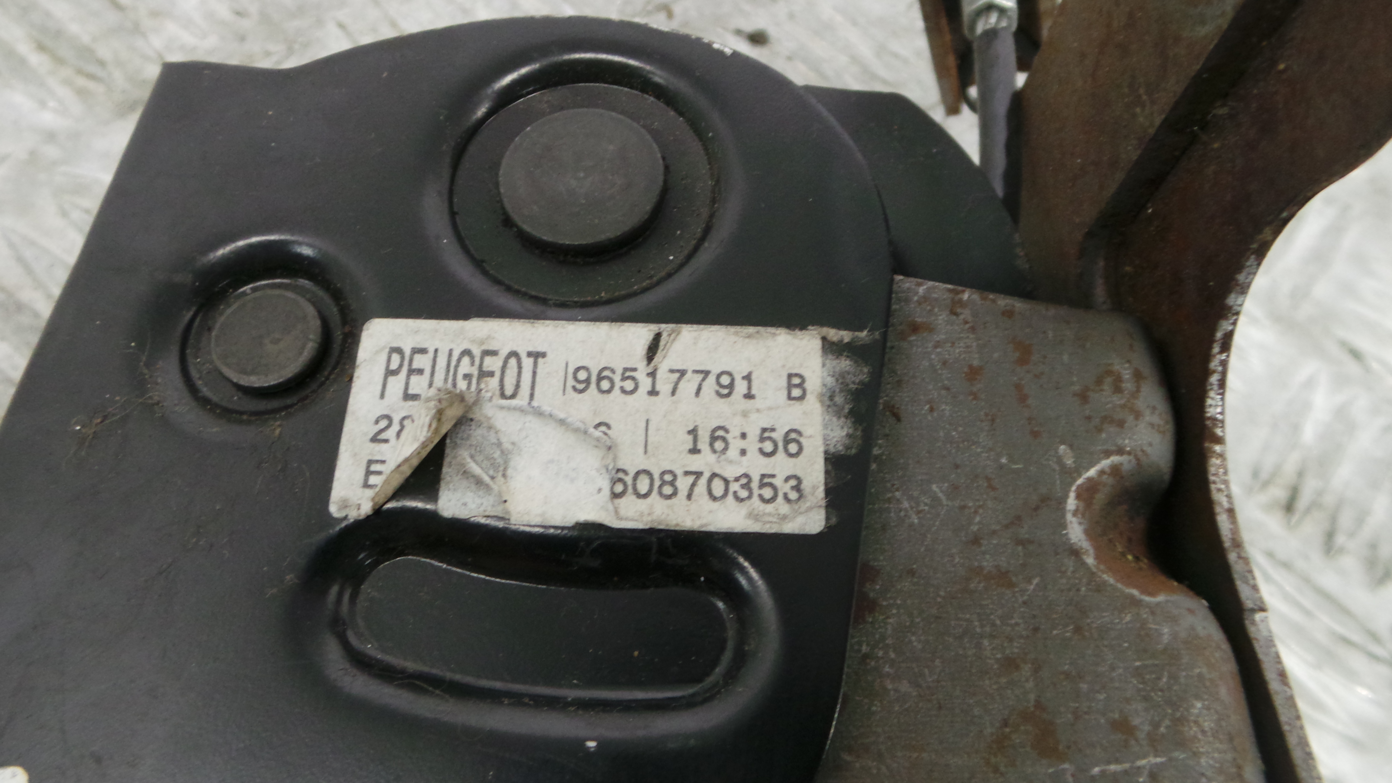 Travão de Mão  96517791B - PEUGEOT 207 (WA_, WC_), 207/207+ (WA_, WC_)-36776340