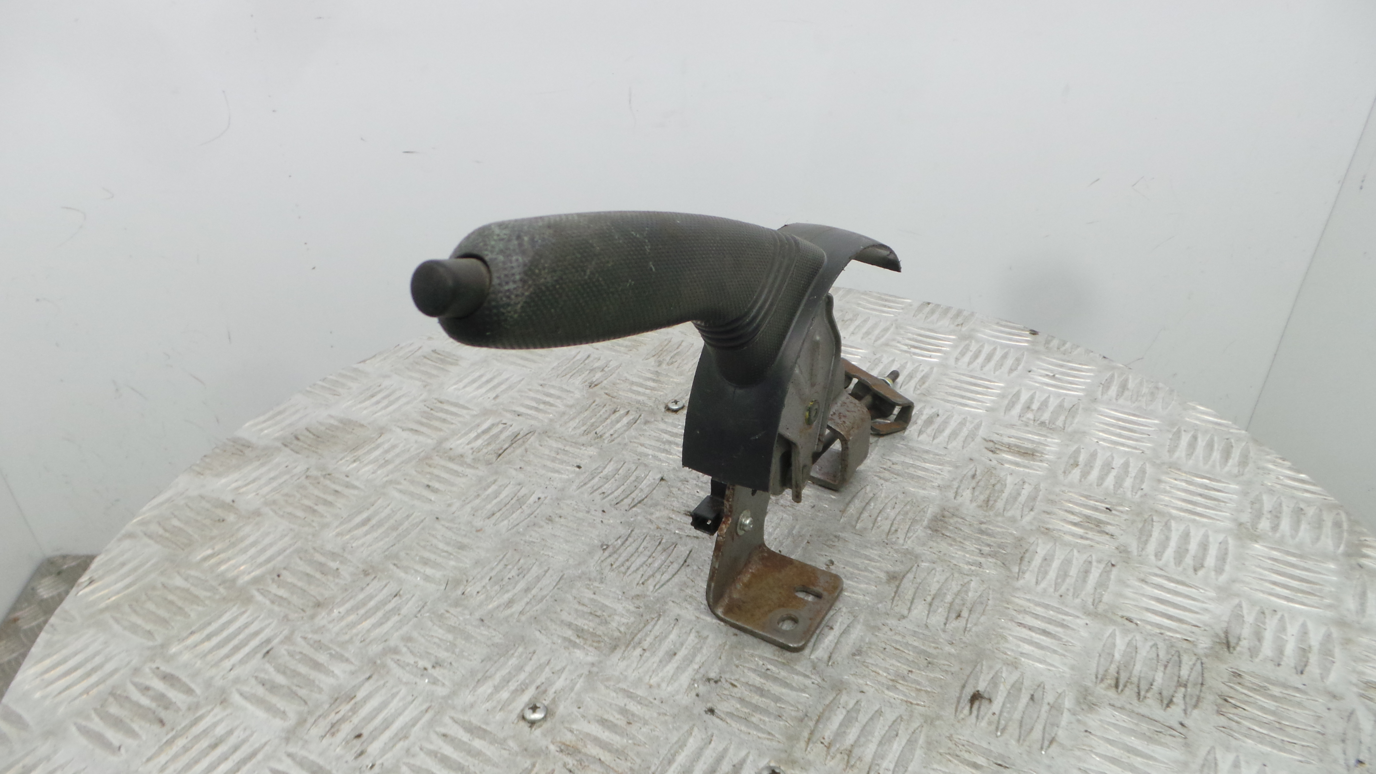 Travão de Mão  4701A0 - CITROËN C1 (PM_, PN_)-36776443