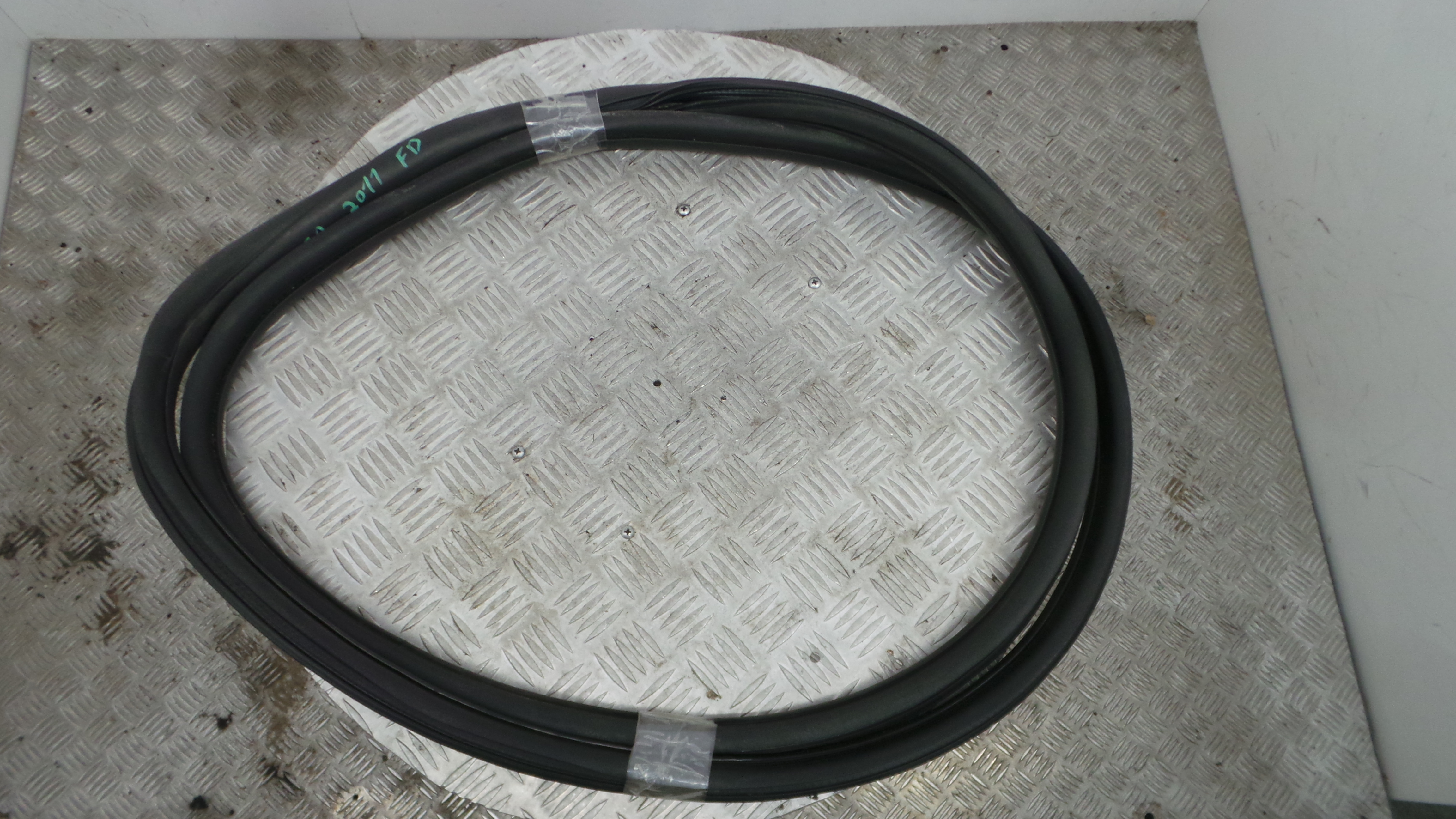 Borracha Porta Frente Direita 9688441680 - CITROËN C3 II (SC_)-36780824