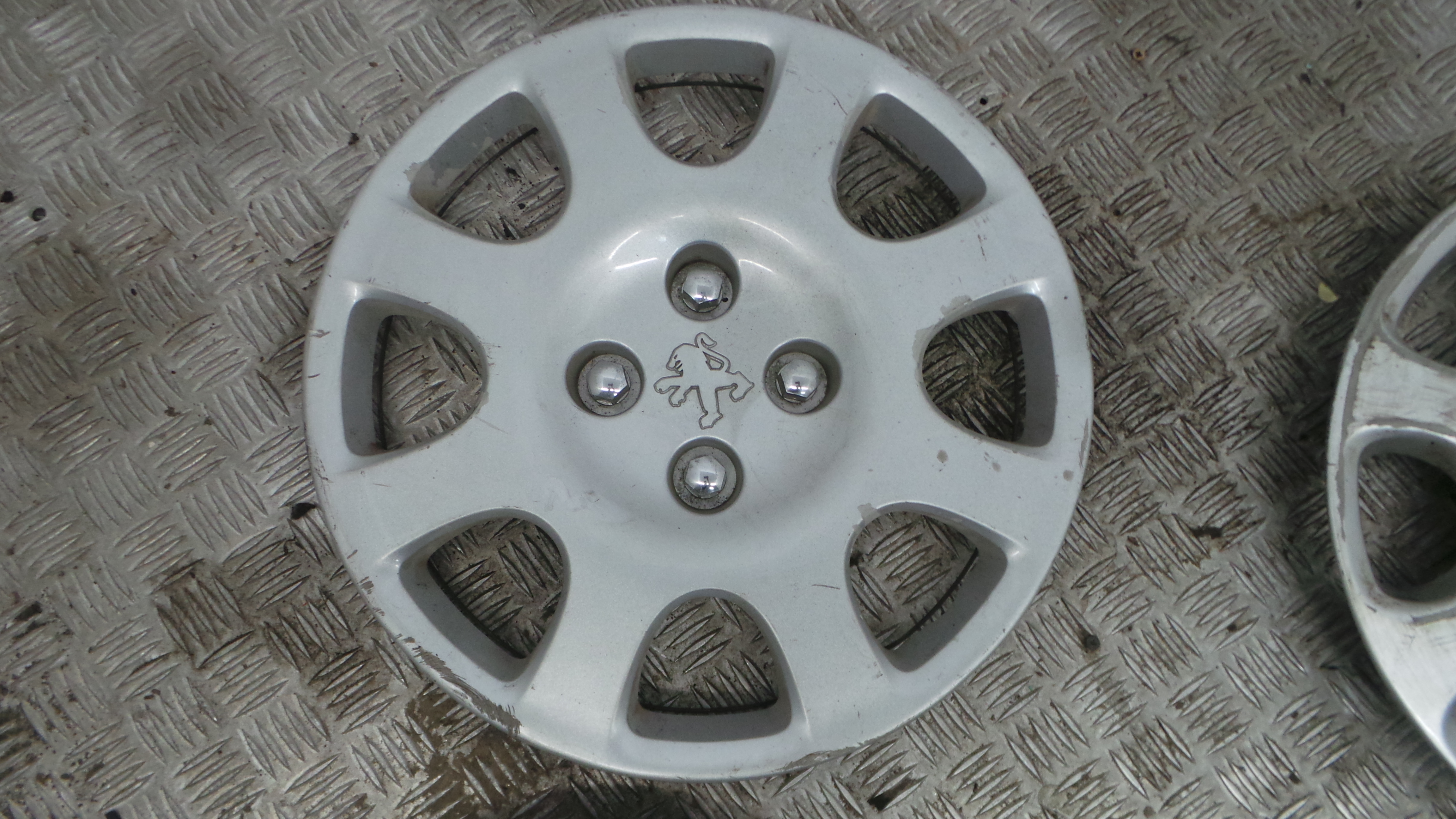 Tampões das rodas 9651017180 - PEUGEOT 207 (WA_, WC_), 207/207+ (WA_, WC_)-36780846