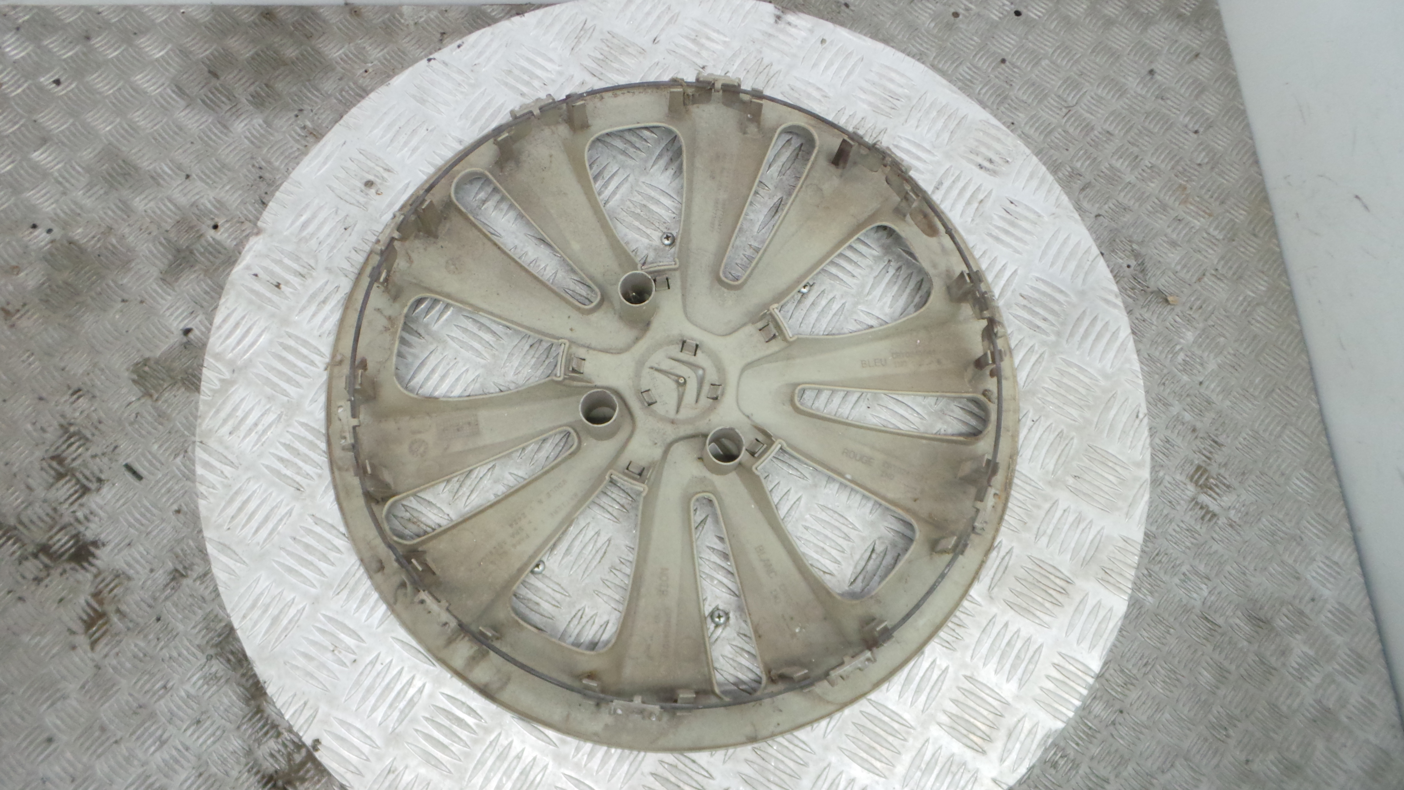 Tampões das rodas 9687730477 - CITROËN C3 II (SC_)-36780881