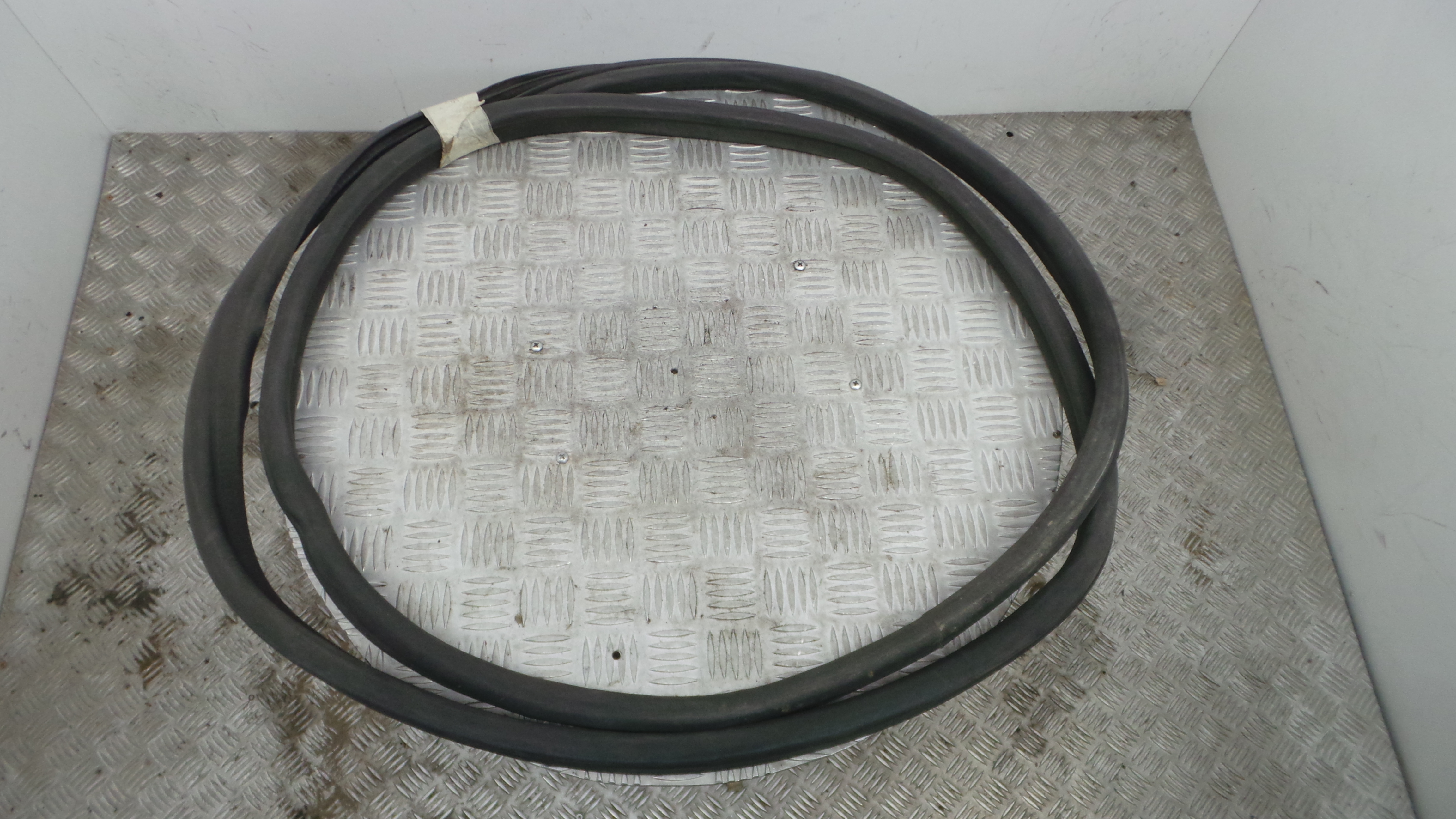 Borracha Porta Direita  - CITROËN BERLINGO Caixa/monovolume (B9)-36781077