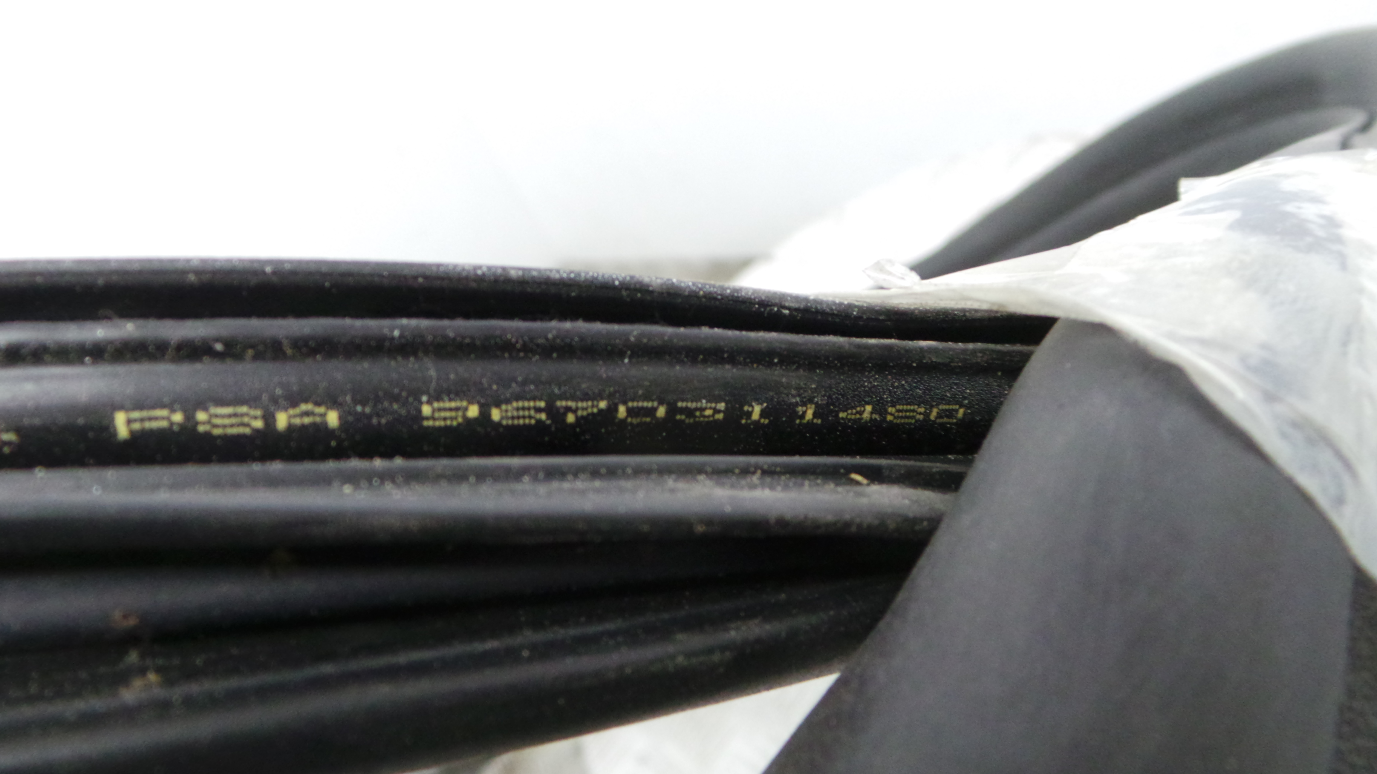 Borracha Porta Tras Esquerda 9670311480 - CITROËN C3 II (SC_)-36781088