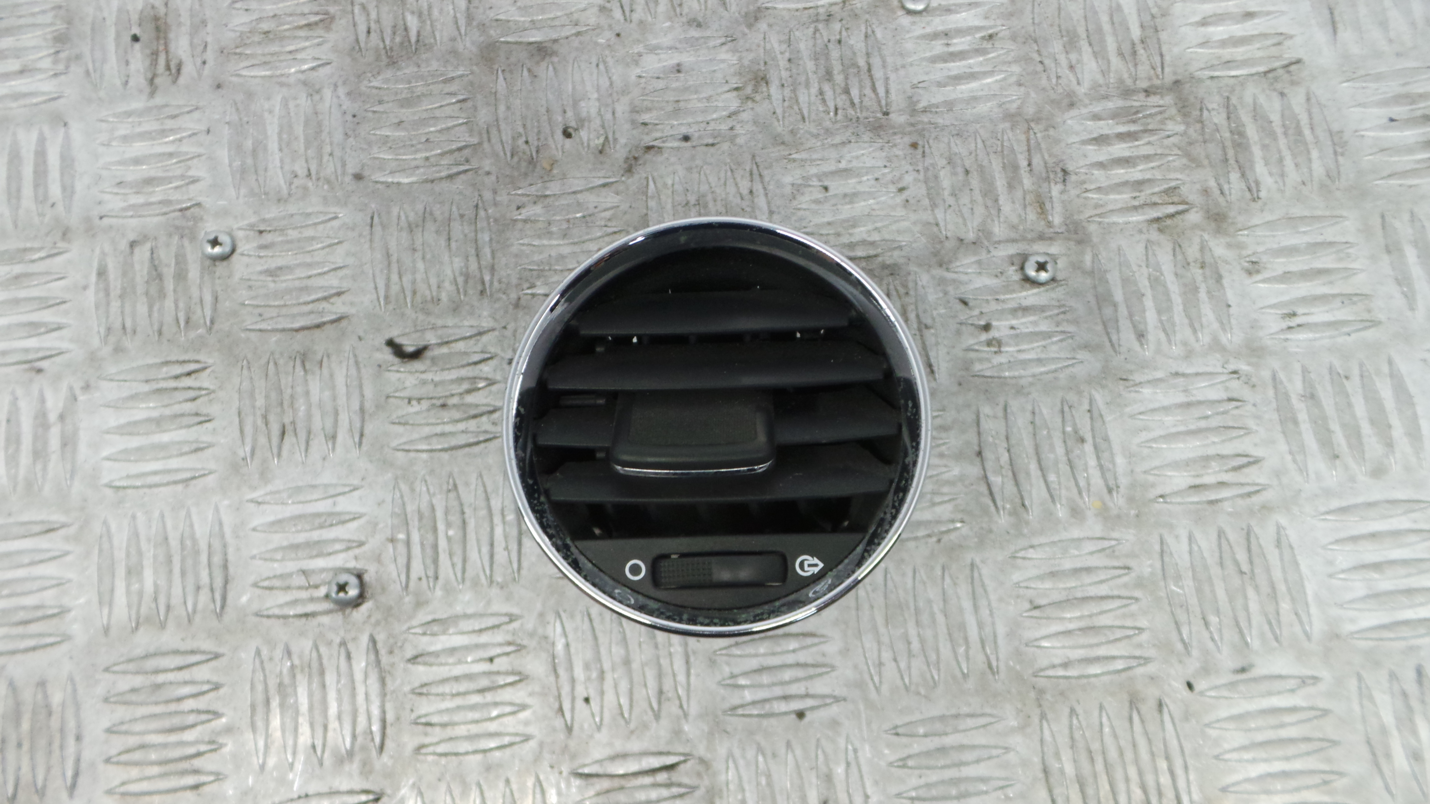 Grelha da Sofagem 9658515377 - PEUGEOT 308 I (4A_, 4C_)-36781961 Grelha da Sofagem 9658515377 - PEUGEOT 308 I (4A_, 4C_)-36781961