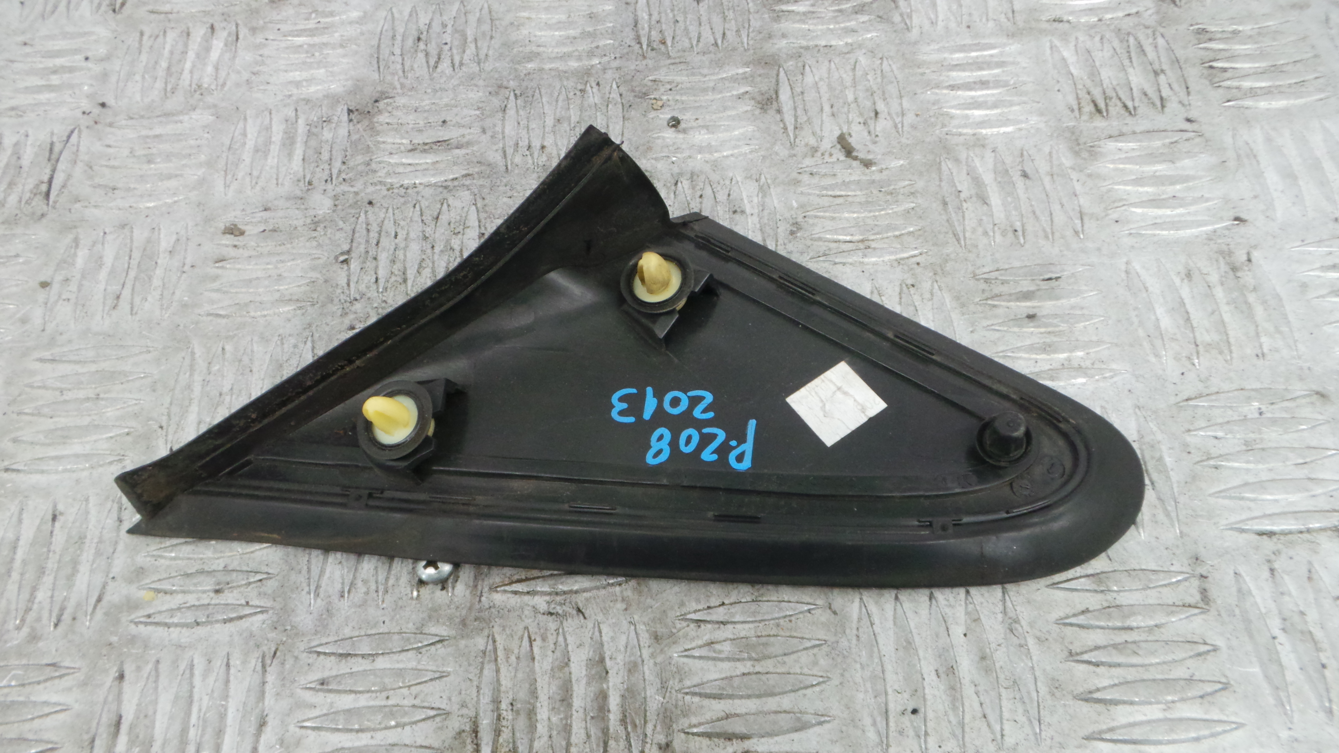 acabamento de espelho 9675629580 - PEUGEOT 208 I (CA_, CC_)-36784154