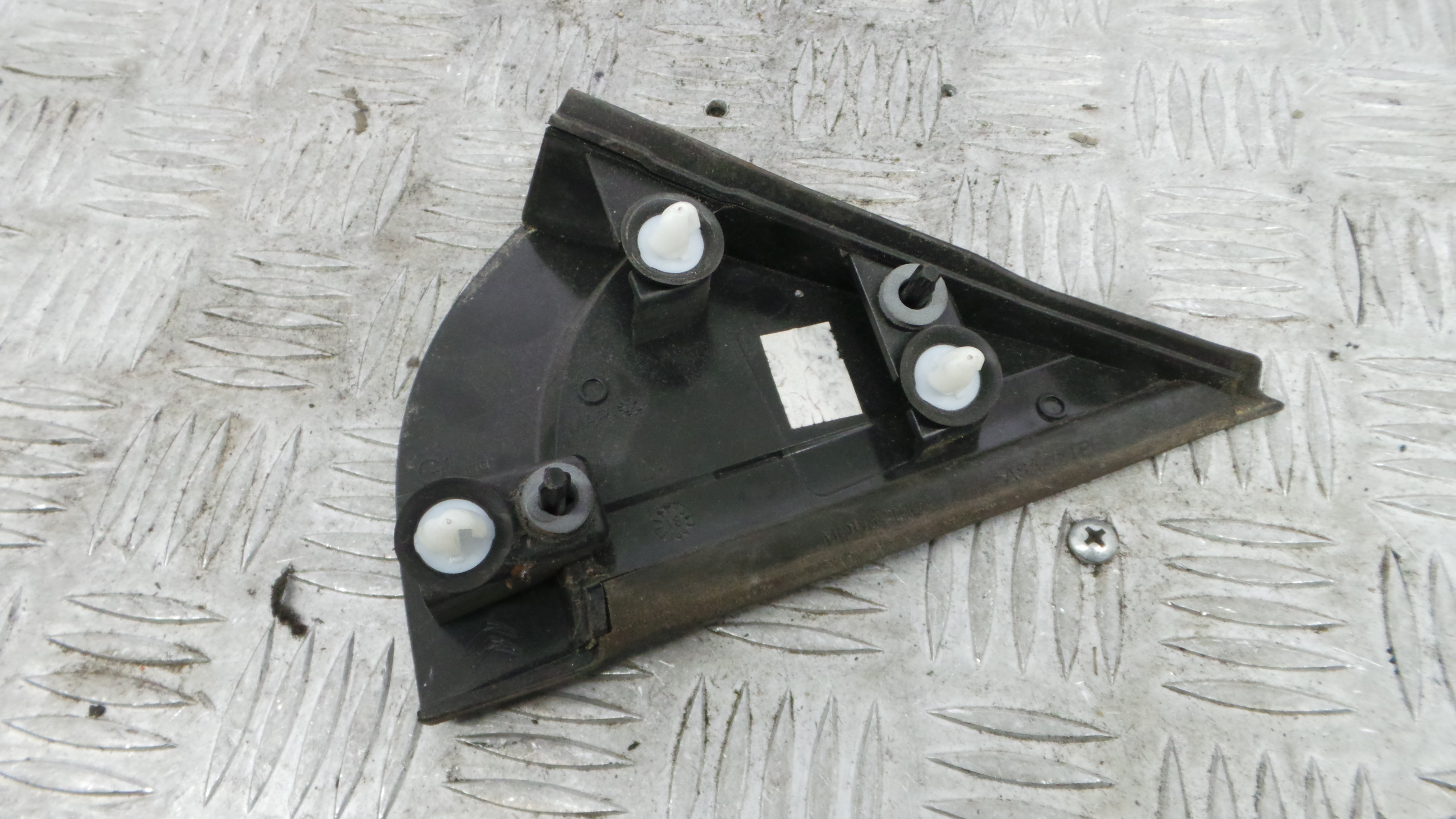 acabamento de espelho 9813323880 - CITROËN C3 / C3 ORIGIN III (SX)-36784178