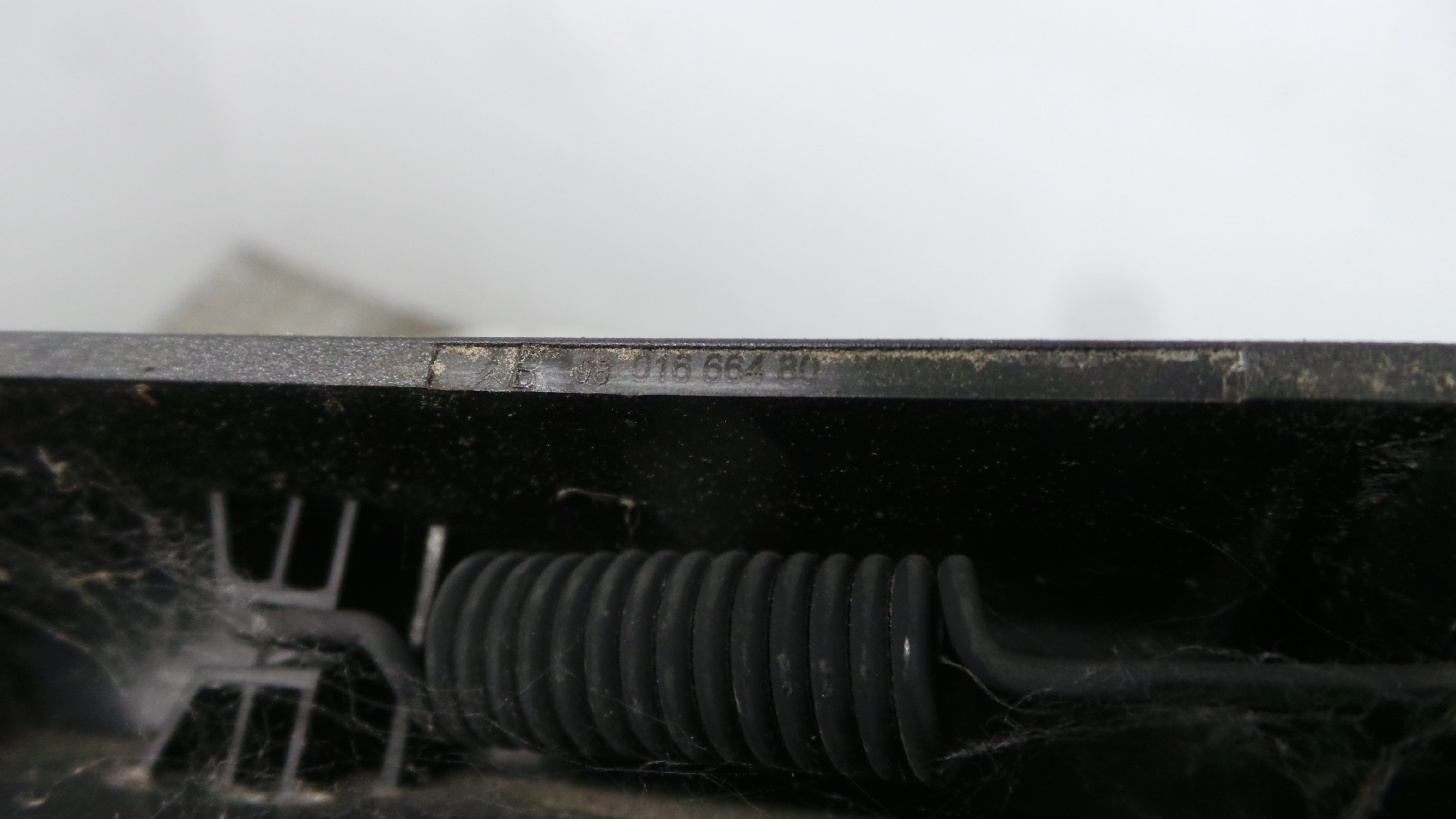 Braço Traseiro Para Brisas 9801666480 - CITROËN C4 CACTUS-36784400