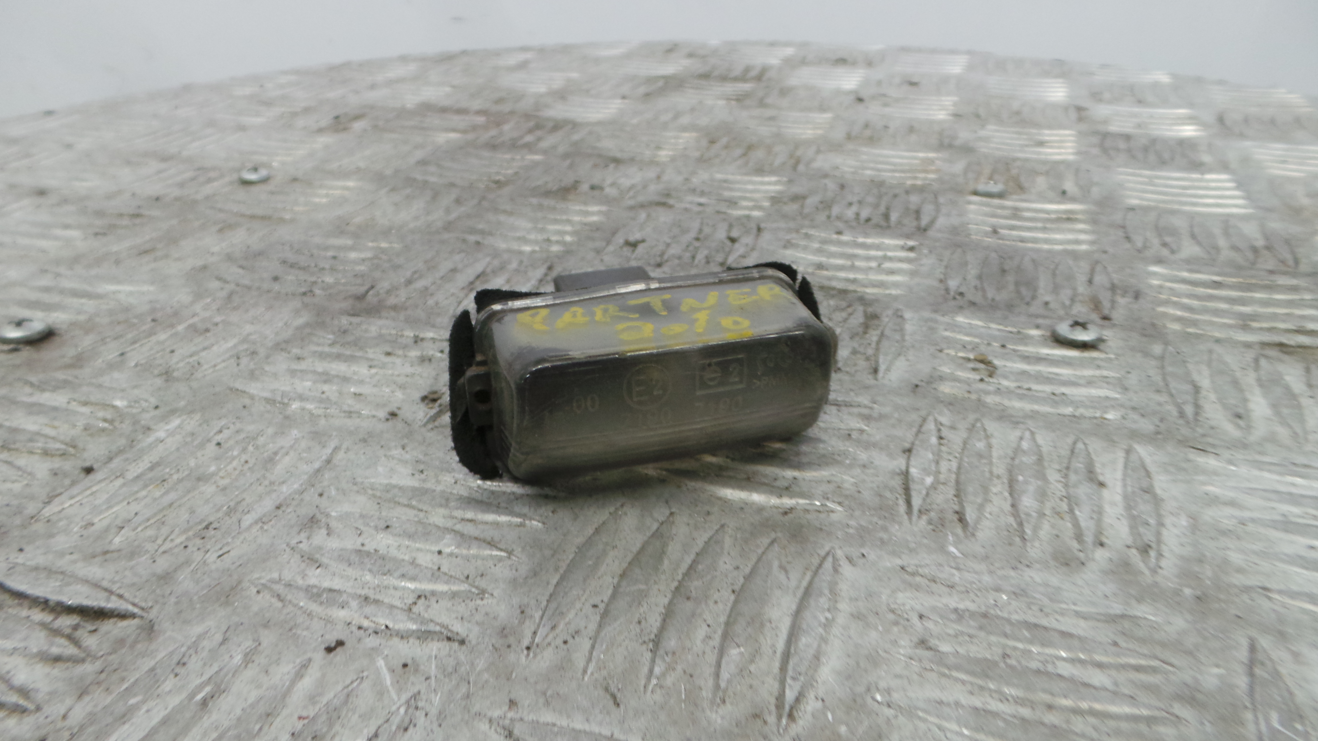 Luz de Matricula 6340A3 - PEUGEOT PARTNER Caixa/monovolume-36784433