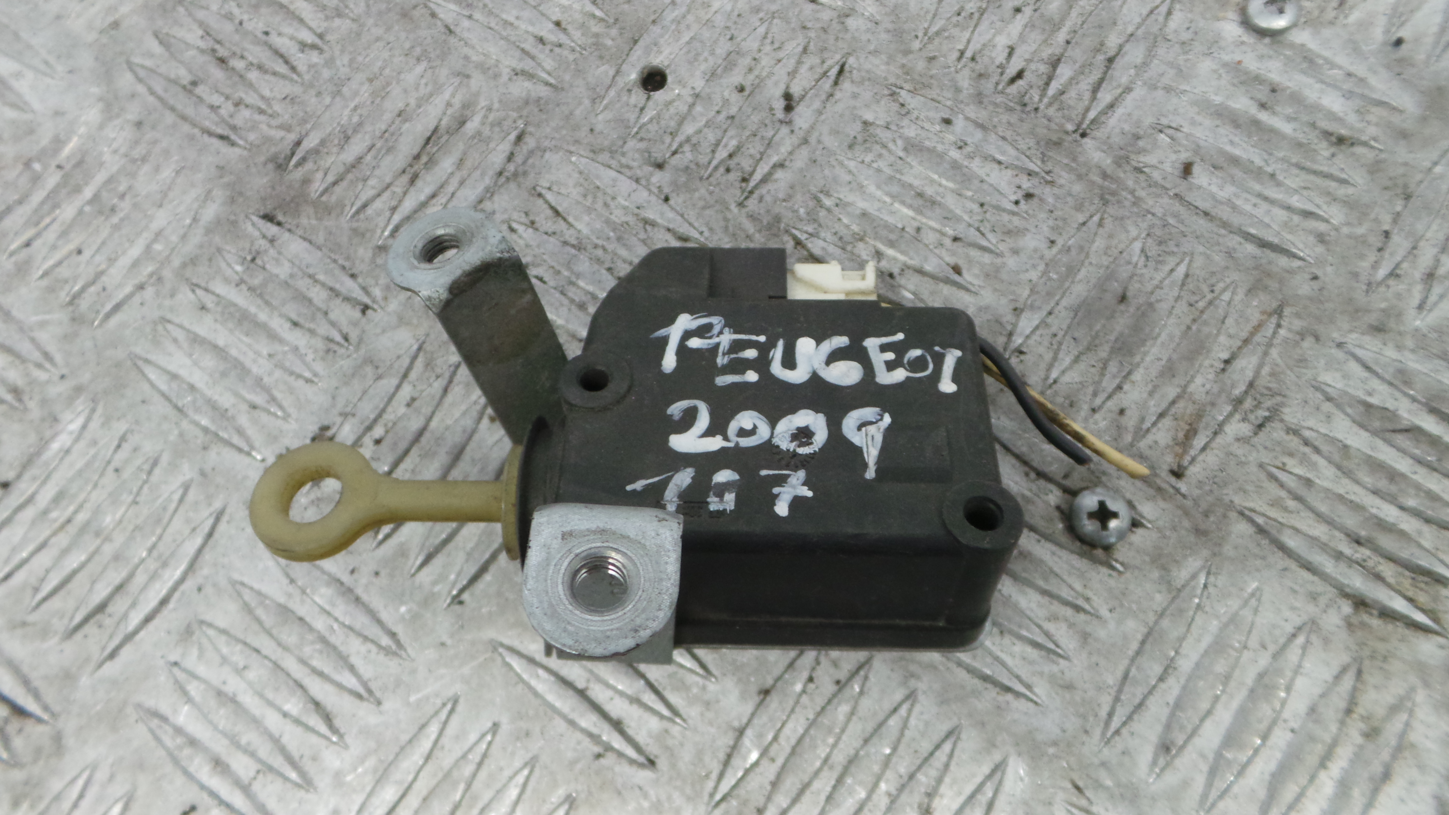 Pistola Fecho Central Mala 661528 - PEUGEOT 107 (PM_, PN_)-36784444
