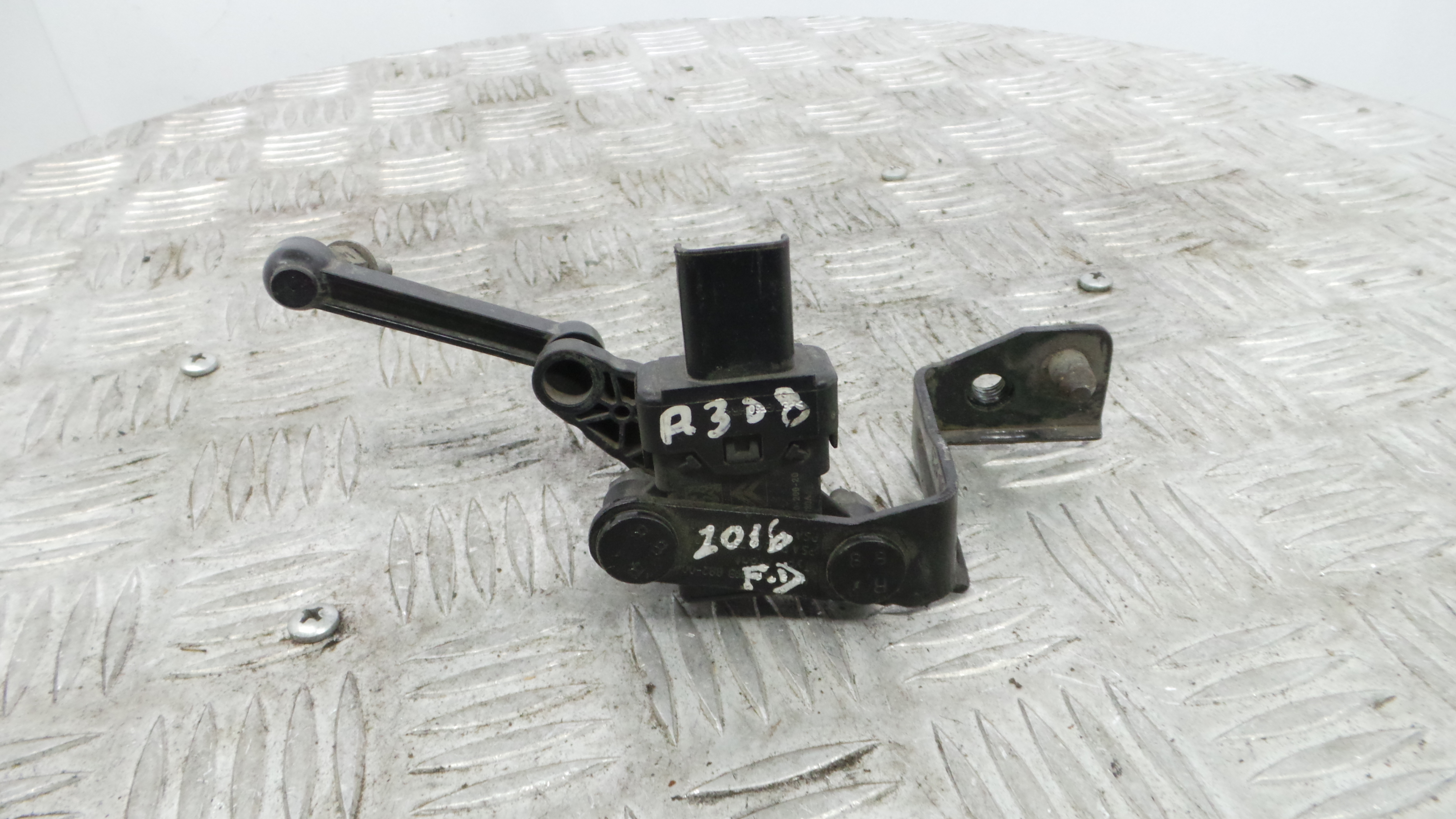 Sensor nível Xenon 9675743780 - PEUGEOT 308 II (LB_, LP_, LW_, LH_, L3_)-36784480