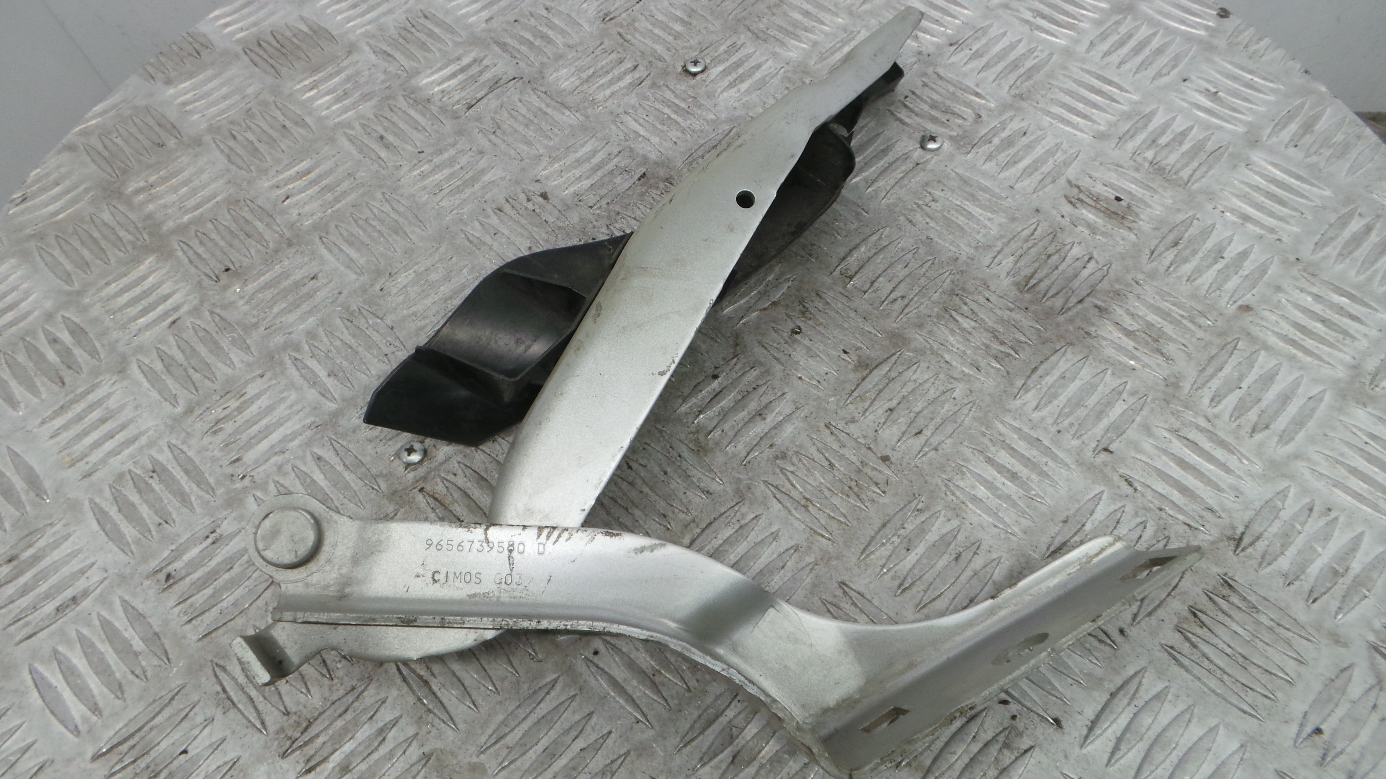 Dobradiças 9656739580 - PEUGEOT 308 SW I (4E_, 4H_)-36784483