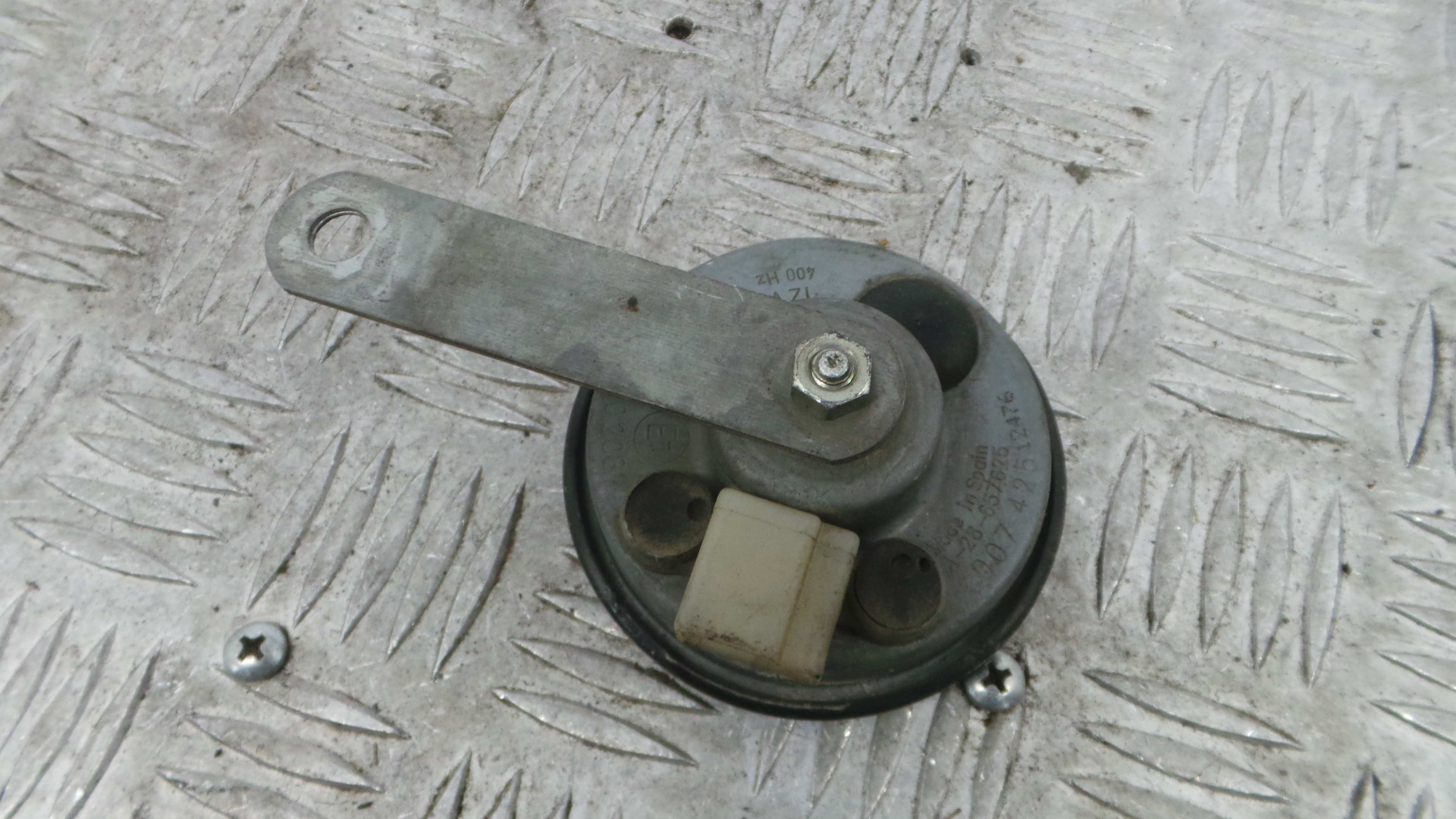 Buzina 6236N2 - PEUGEOT 107 (PM_, PN_)-36784527