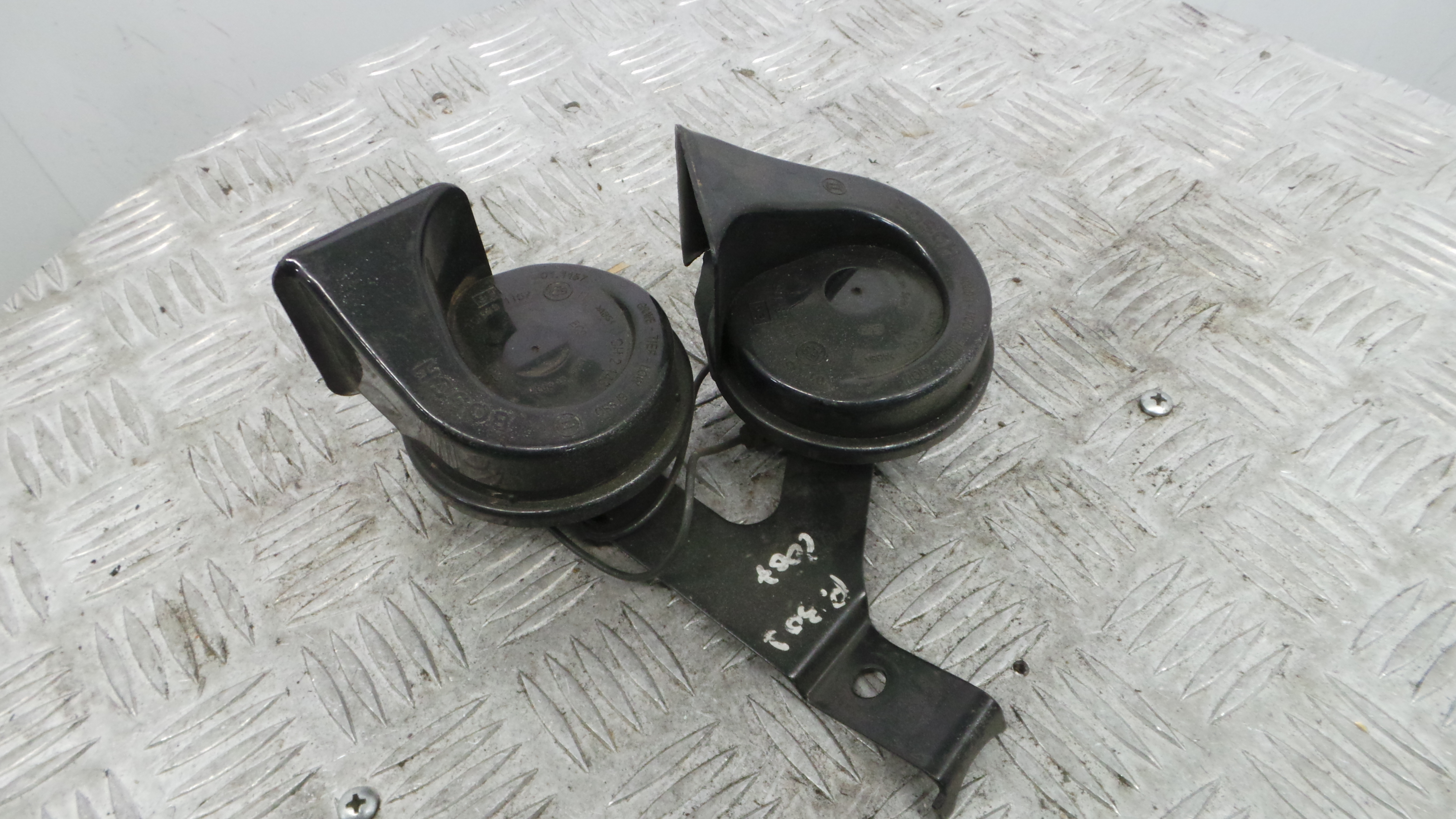 Buzina 9657476680 - PEUGEOT 307 (3A/C)-36786551 Buzina 9657476680 - PEUGEOT 307 (3A/C)-36786551