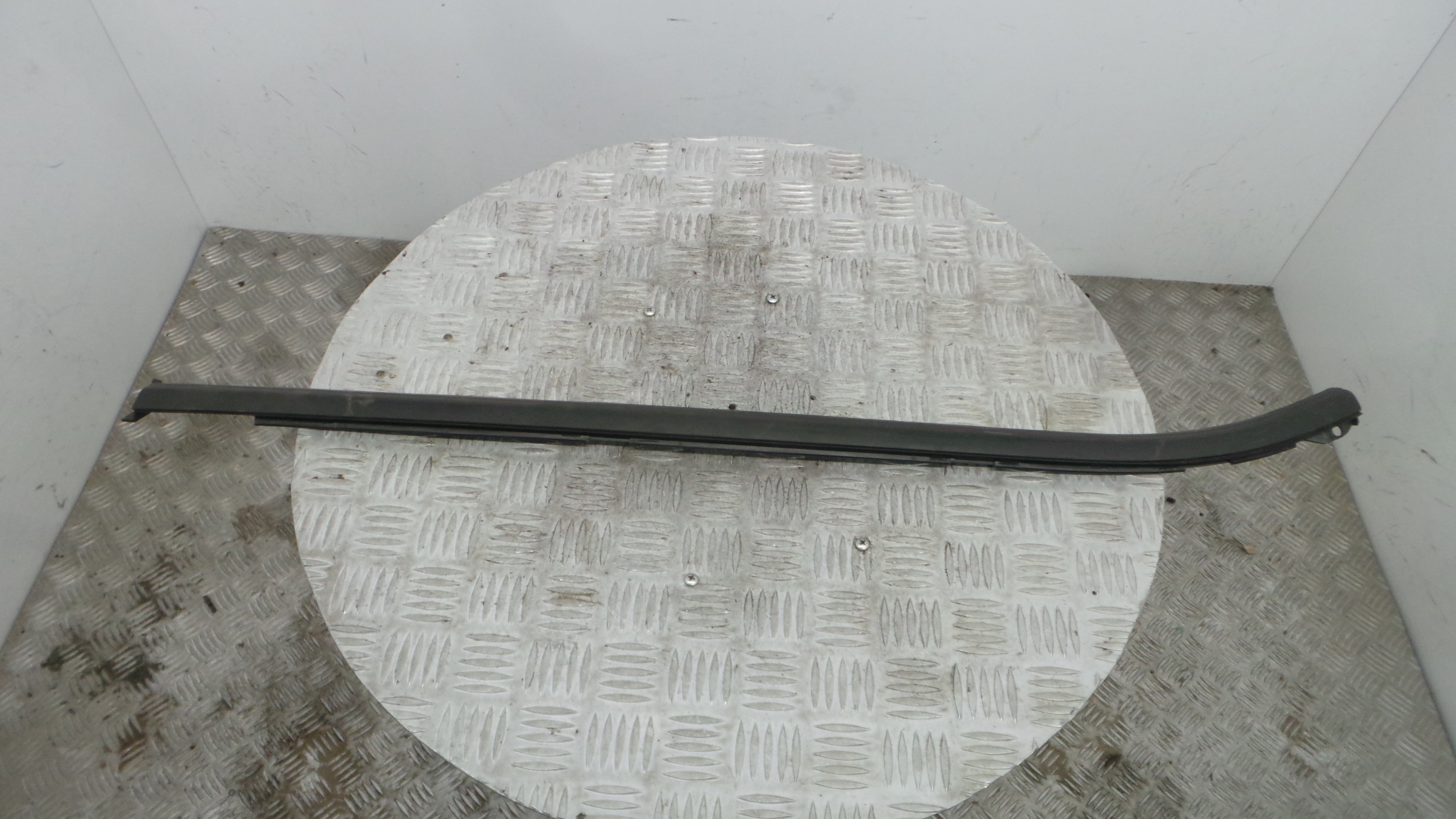 Raspador de gelo 9813218580 - CITROËN C3 / C3 ORIGIN III (SX)-36786720