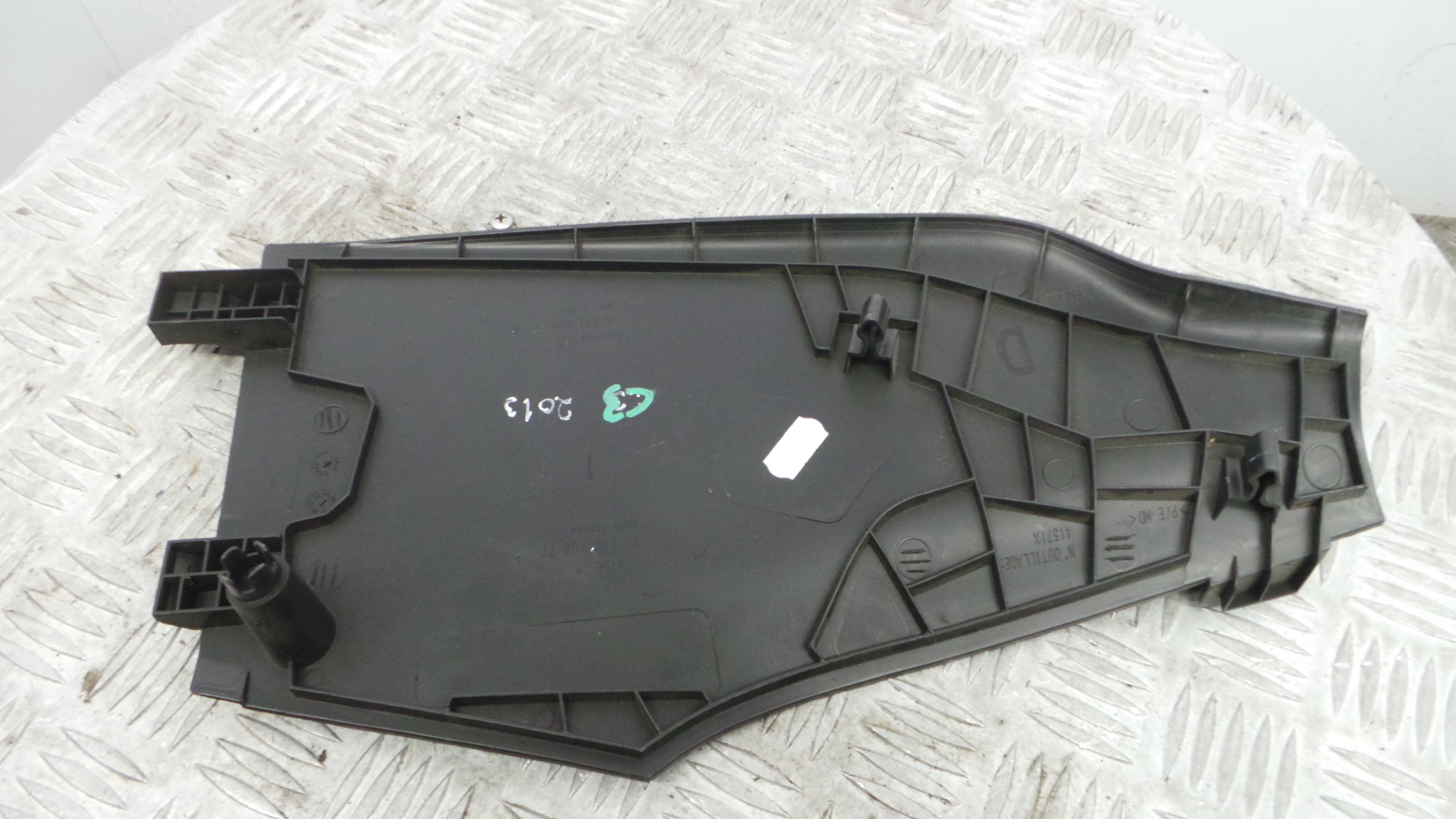Plastico Interior 9684070877 - CITROËN C3 II (SC_)-36786738