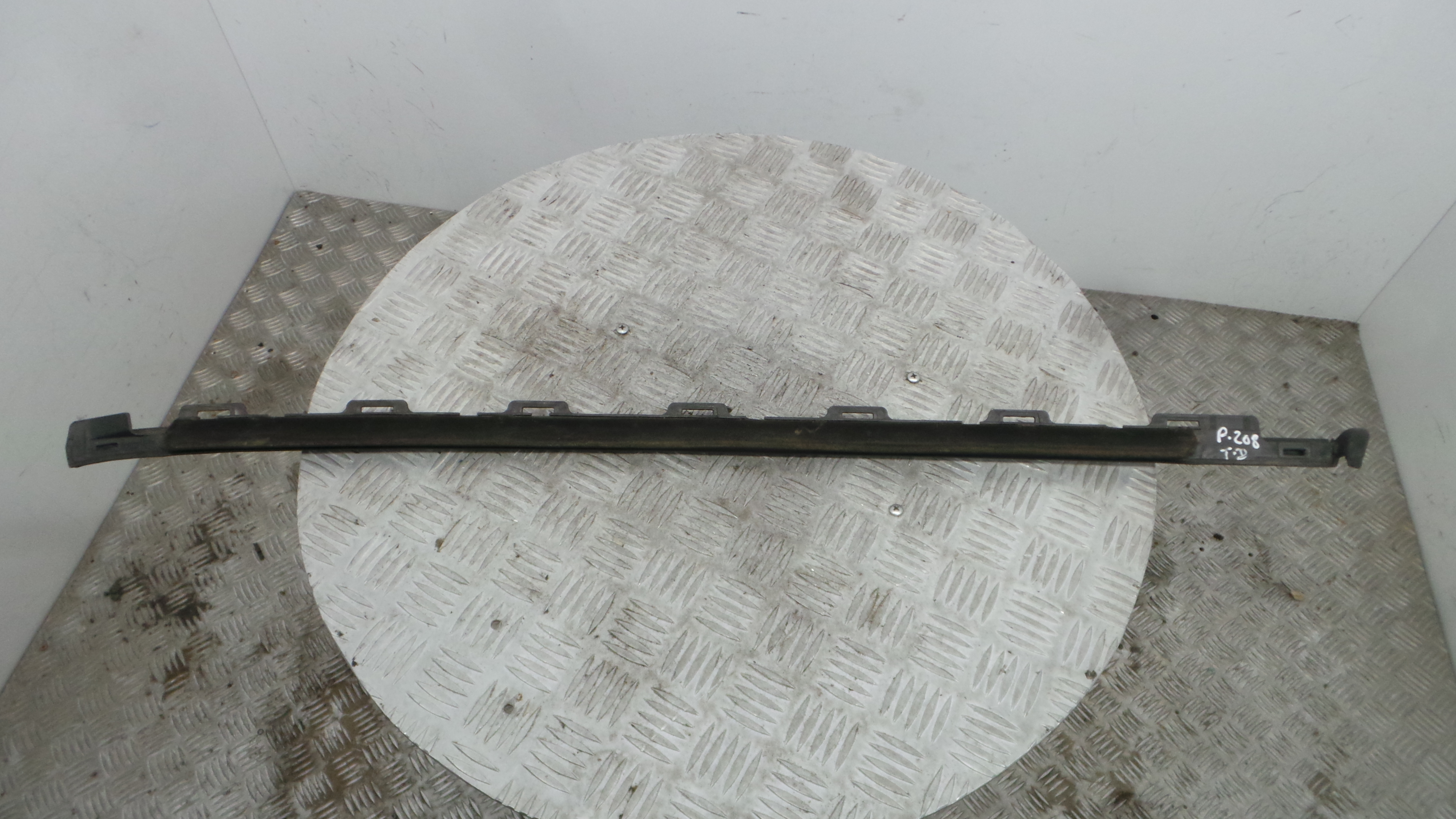 Raspador de gelo 9674616580 - PEUGEOT 208 I (CA_, CC_)-36786744