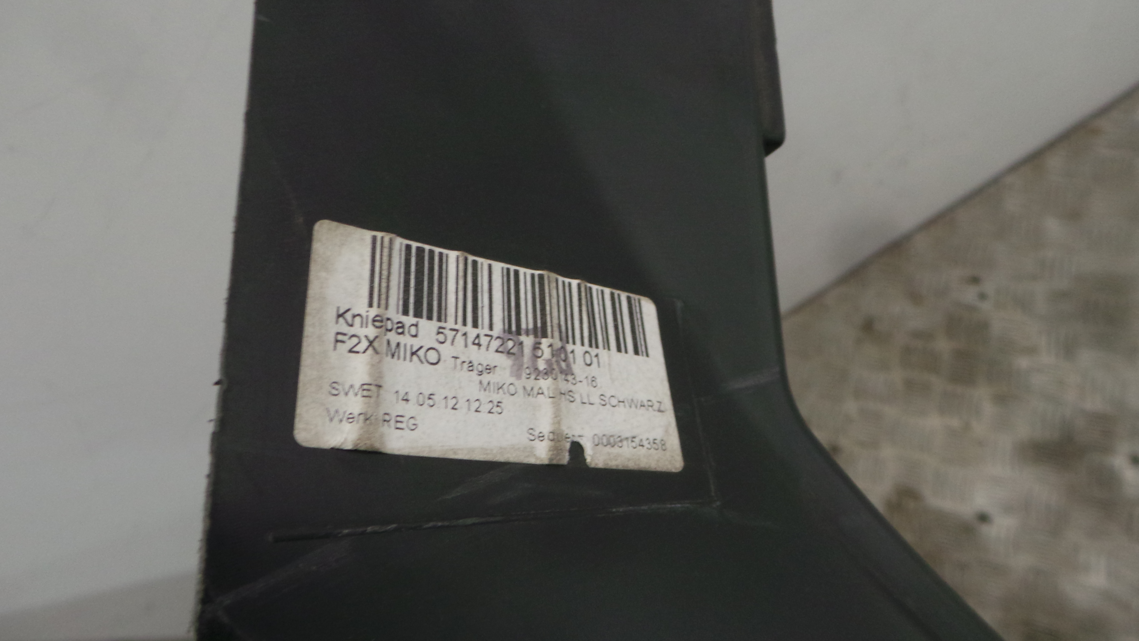 Apoio de Braço 105036794 - BMW 1 (F20), 1 Sports Hatch (F20)-36896363