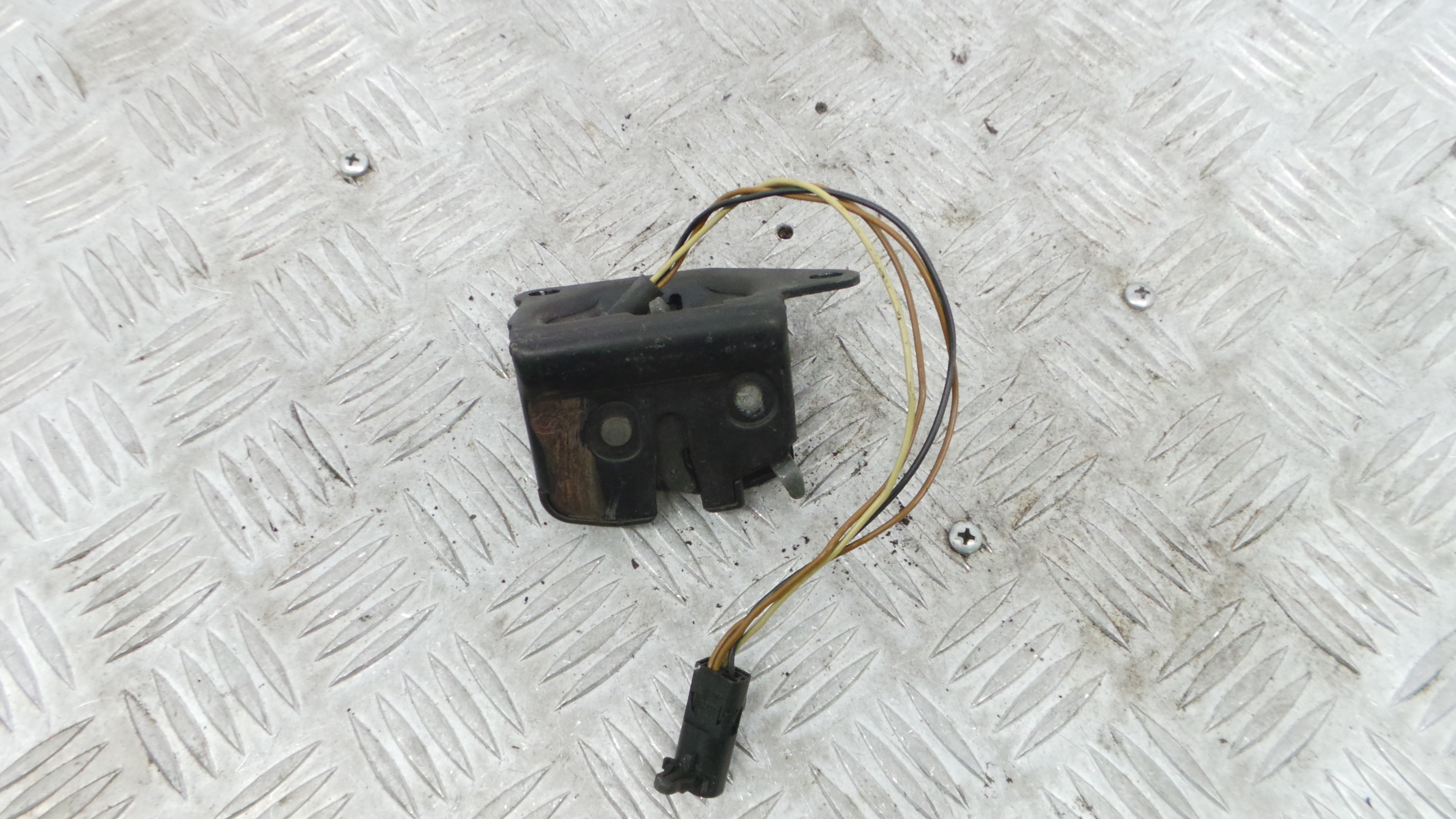 Fecho Mala 51744021 - FIAT PUNTO (188_)-36897444