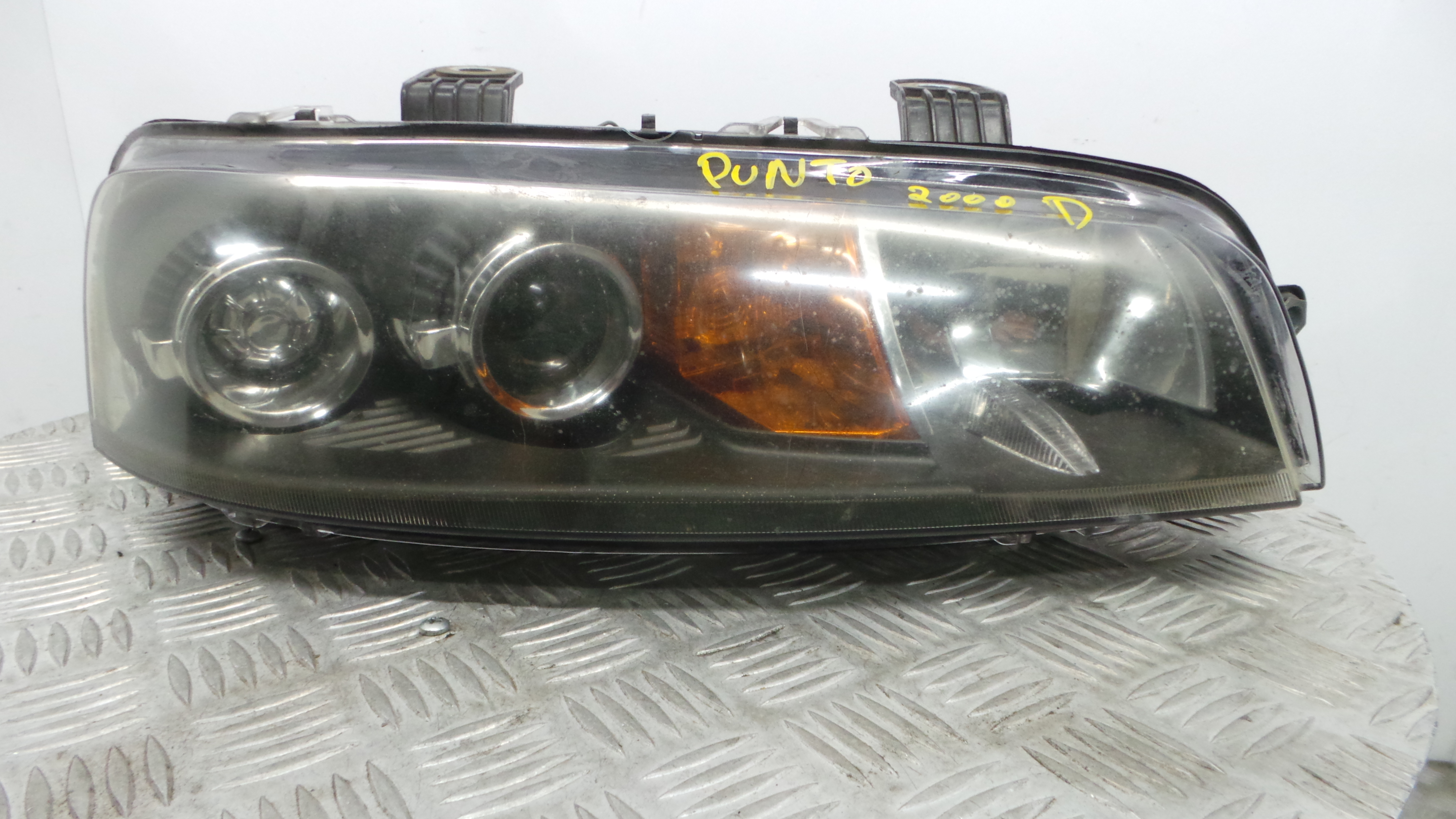 Ótica Dto 20-5957 - FIAT PUNTO (188_)-36897519 Ótica Dto 20-5957 - FIAT PUNTO (188_)-36897519