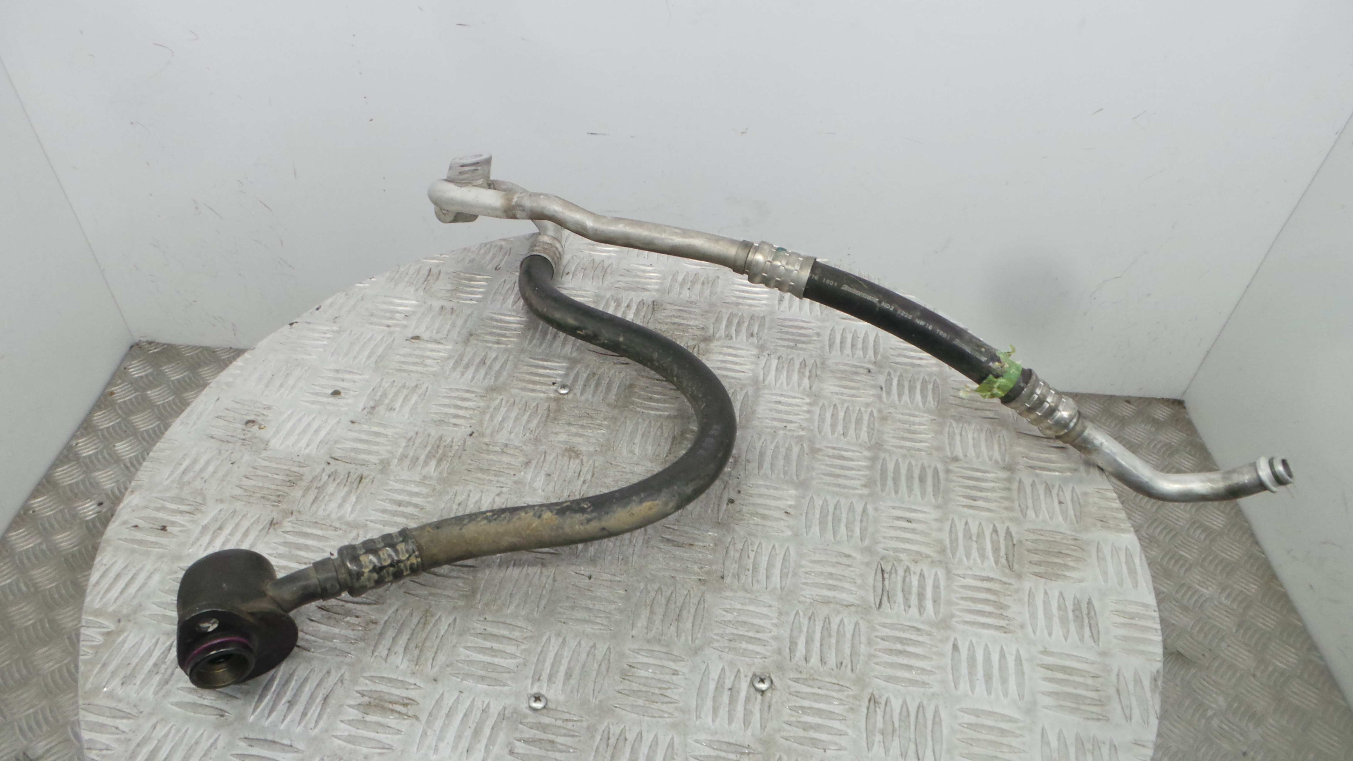Tubo Ar Condicionado A611230085 - MERCEDES-BENZ C-CLASS (W203)-36897621