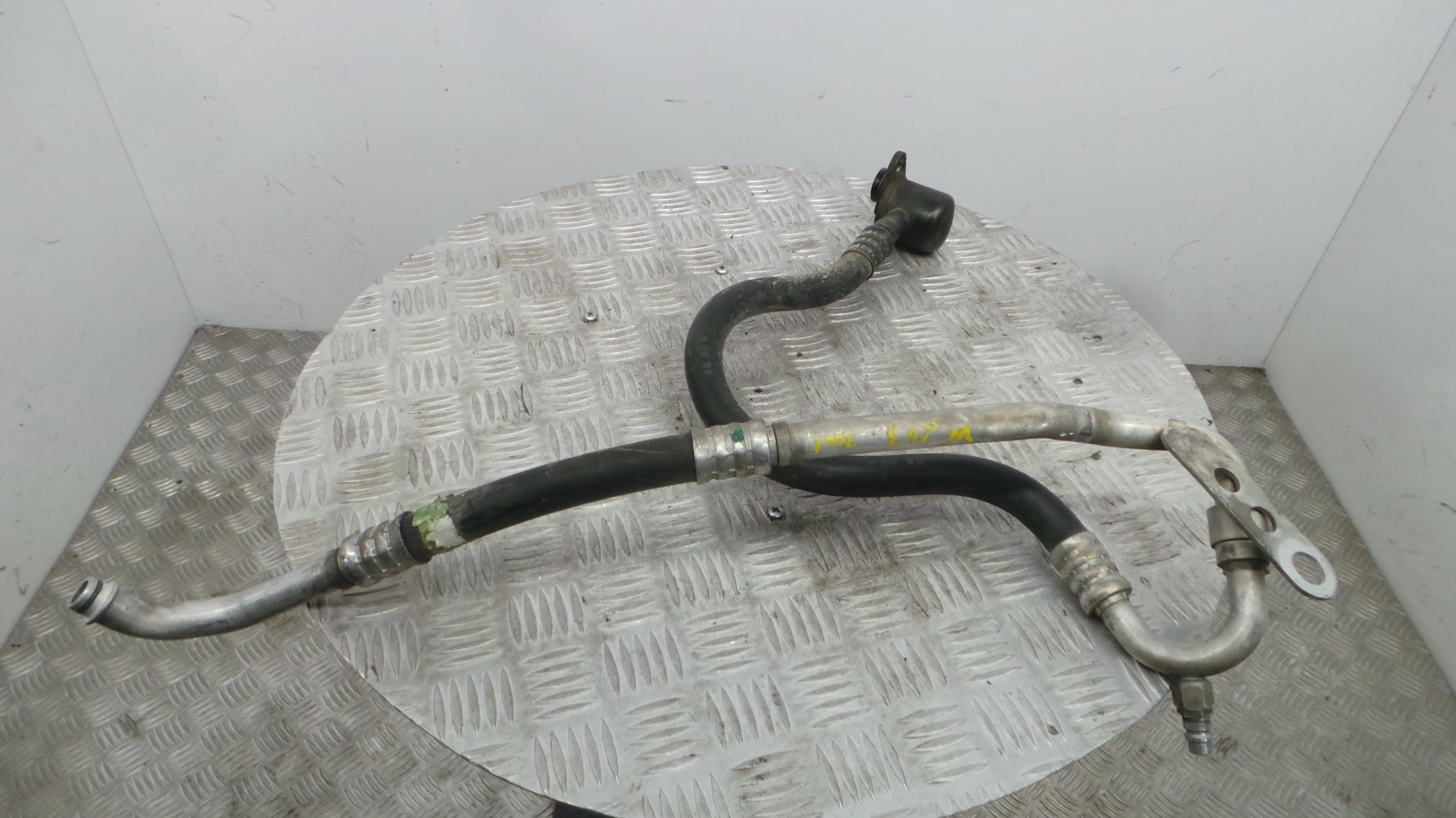 Tubo Ar Condicionado A611230085 - MERCEDES-BENZ C-CLASS (W203)-36897621