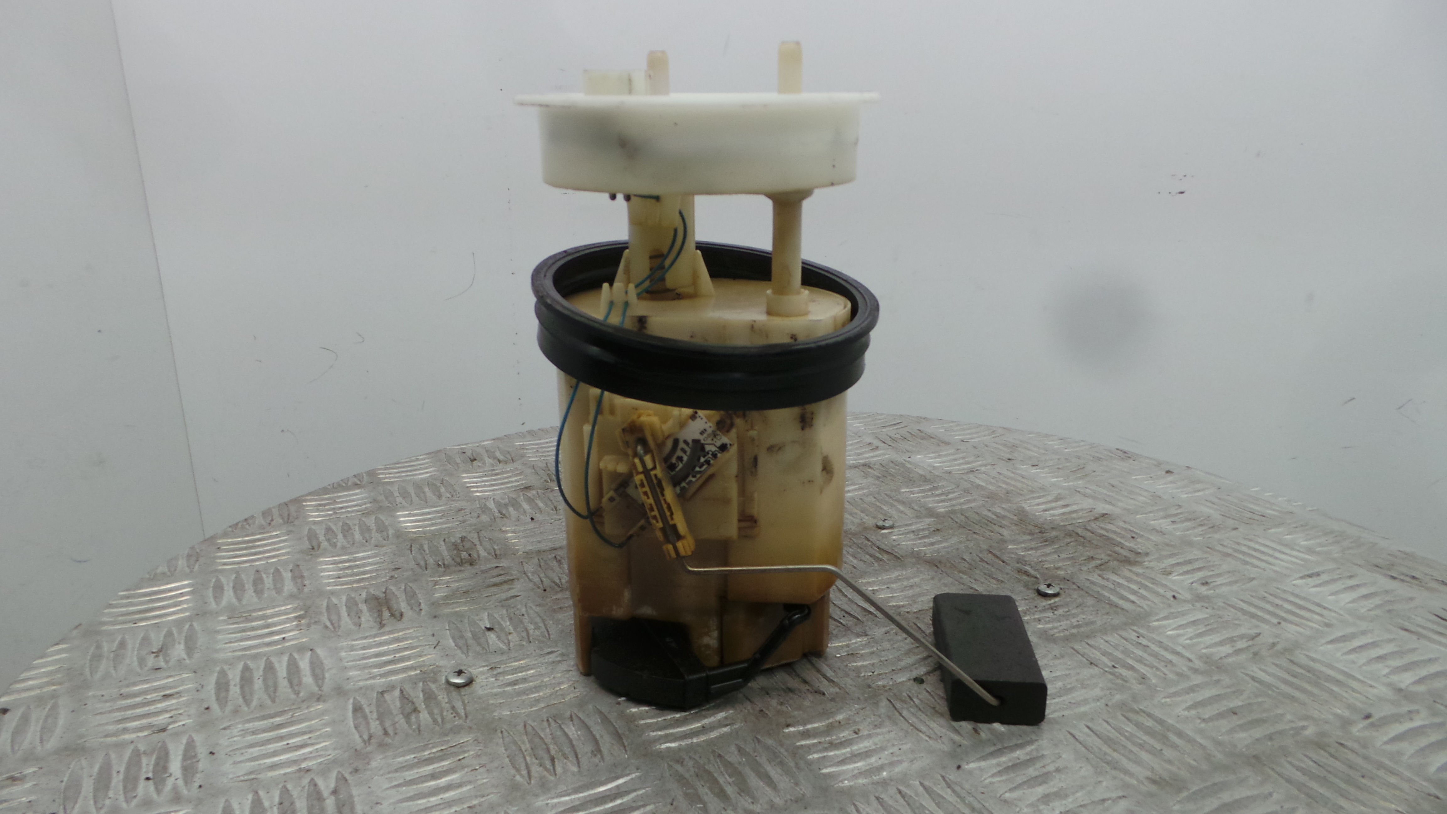 Boia do Combustível 6N0919183B - SEAT IBIZA II (6K1), IBIZA Mk II (6K1)-36897796