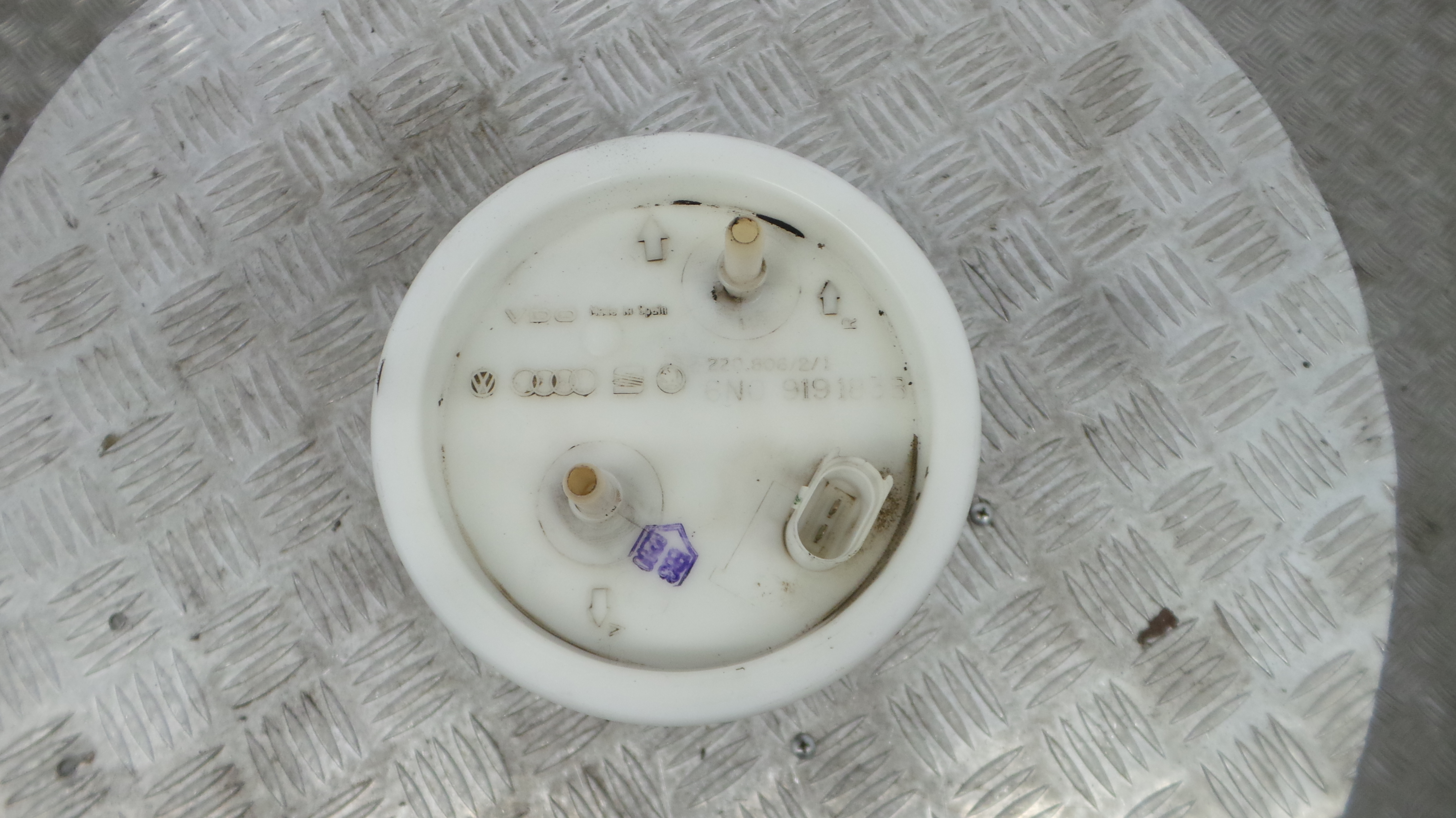 Boia do Combustível 6N0919183B - SEAT IBIZA II (6K1), IBIZA Mk II (6K1)-36897796