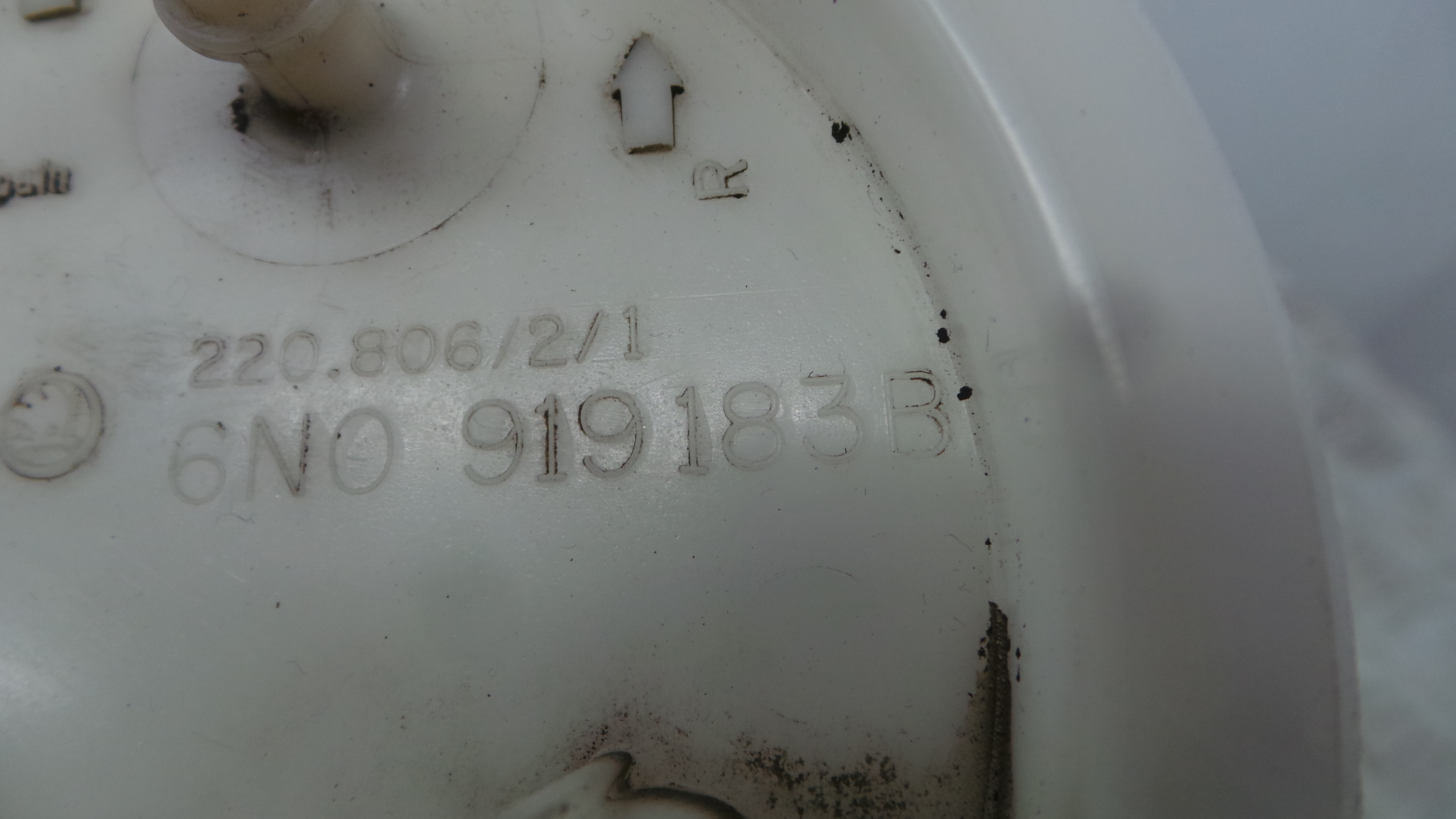 Boia do Combustível 6N0919183B - SEAT IBIZA II (6K1), IBIZA Mk II (6K1)-36897796