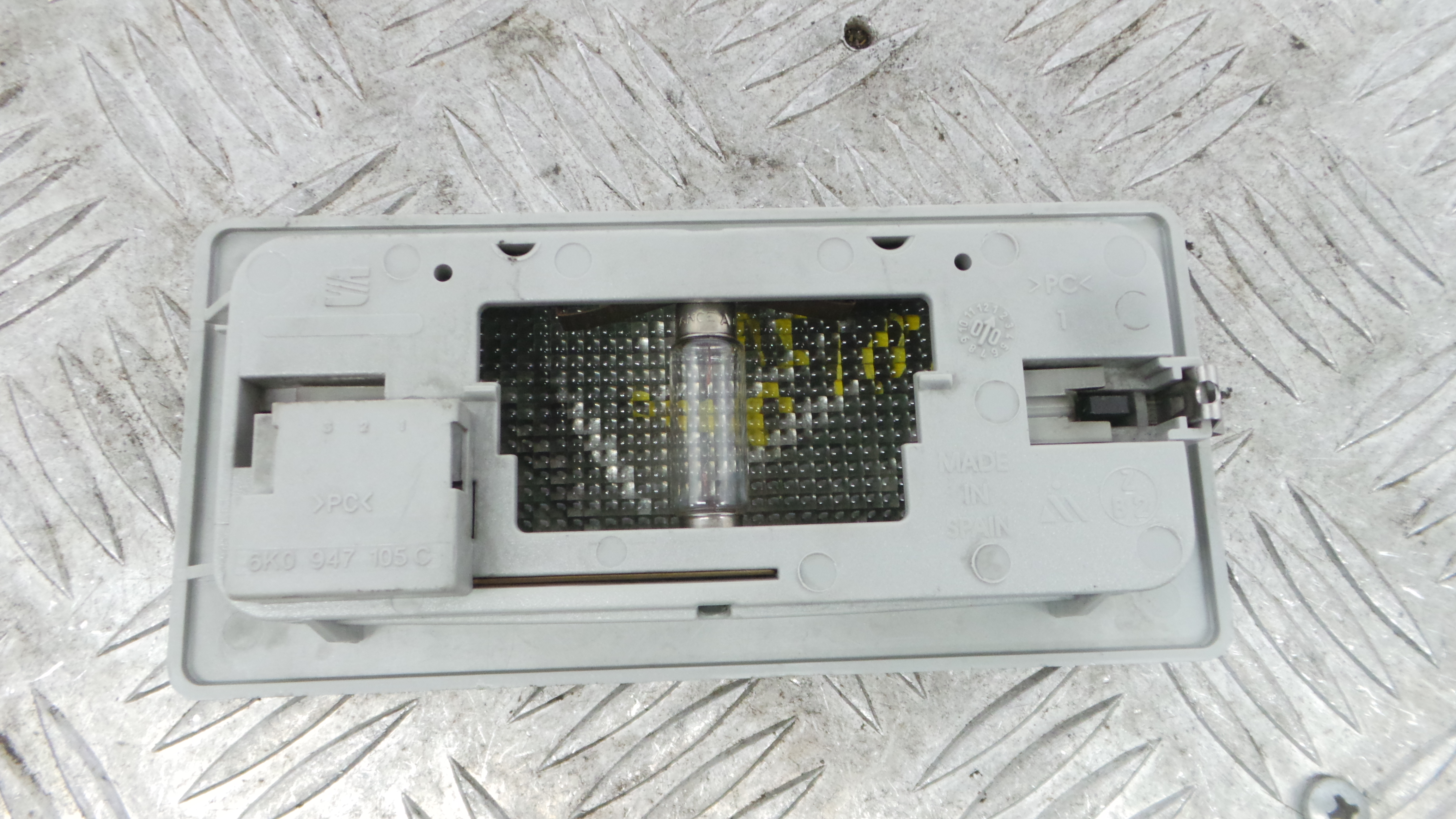 Plafonier Teto 6K0947105C - SEAT IBIZA II (6K1), IBIZA Mk II (6K1)-36897885