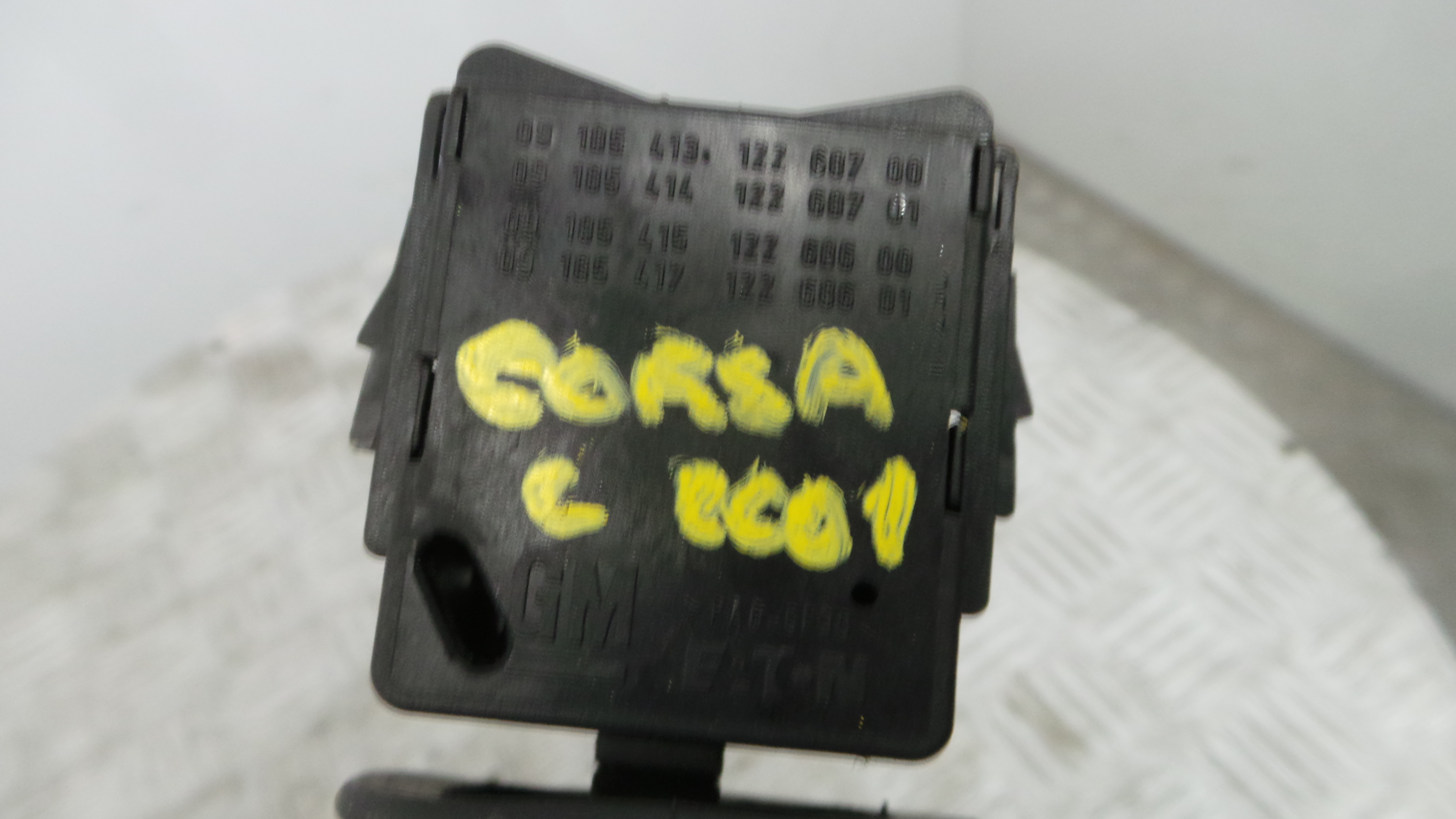 Comando de Limpa Para Brisas 09185413 - OPEL CORSA C (X01)-36897974