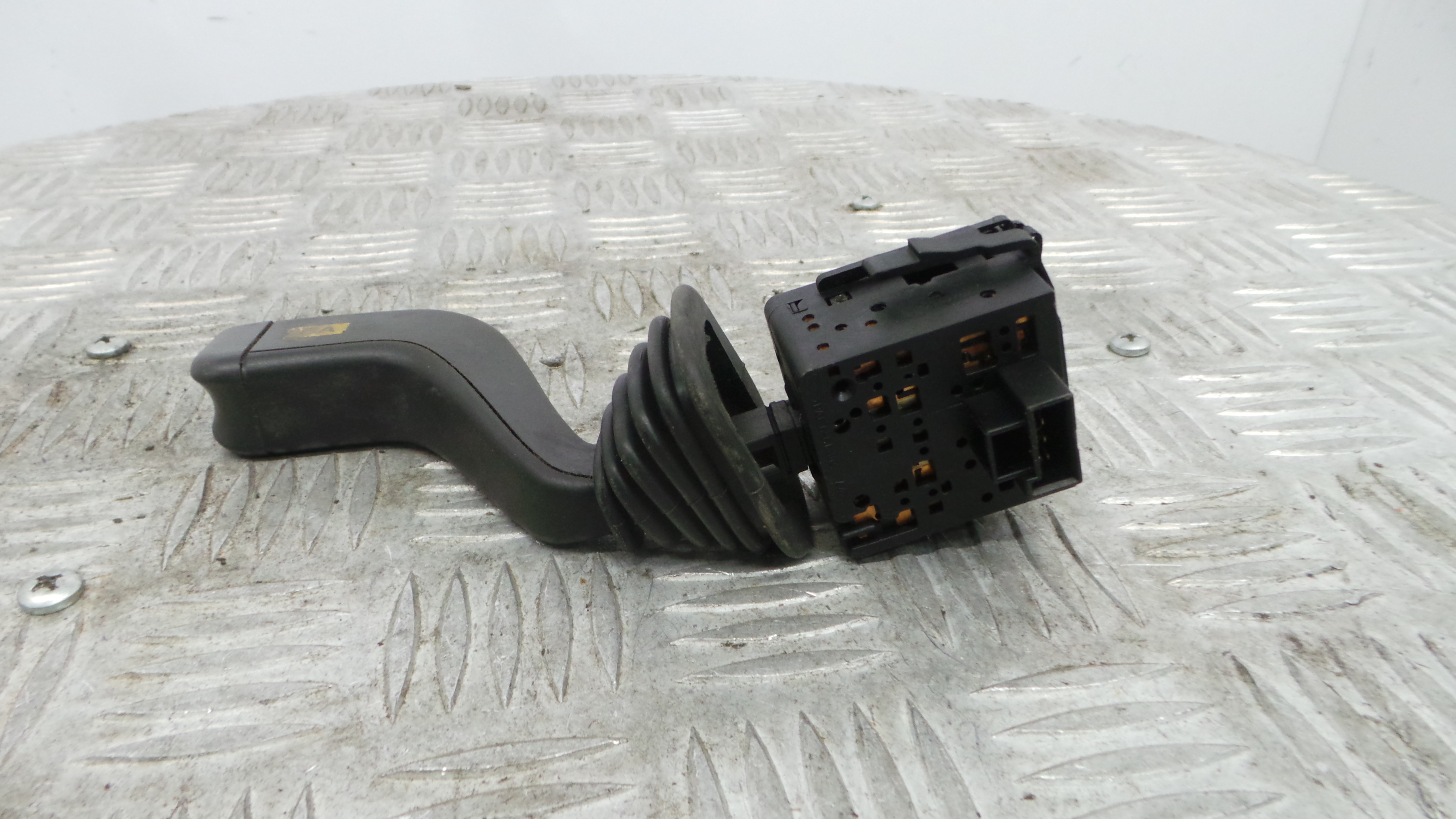 Manete / Comando dos Piscas 09185413 - OPEL CORSA C (X01)-36898006