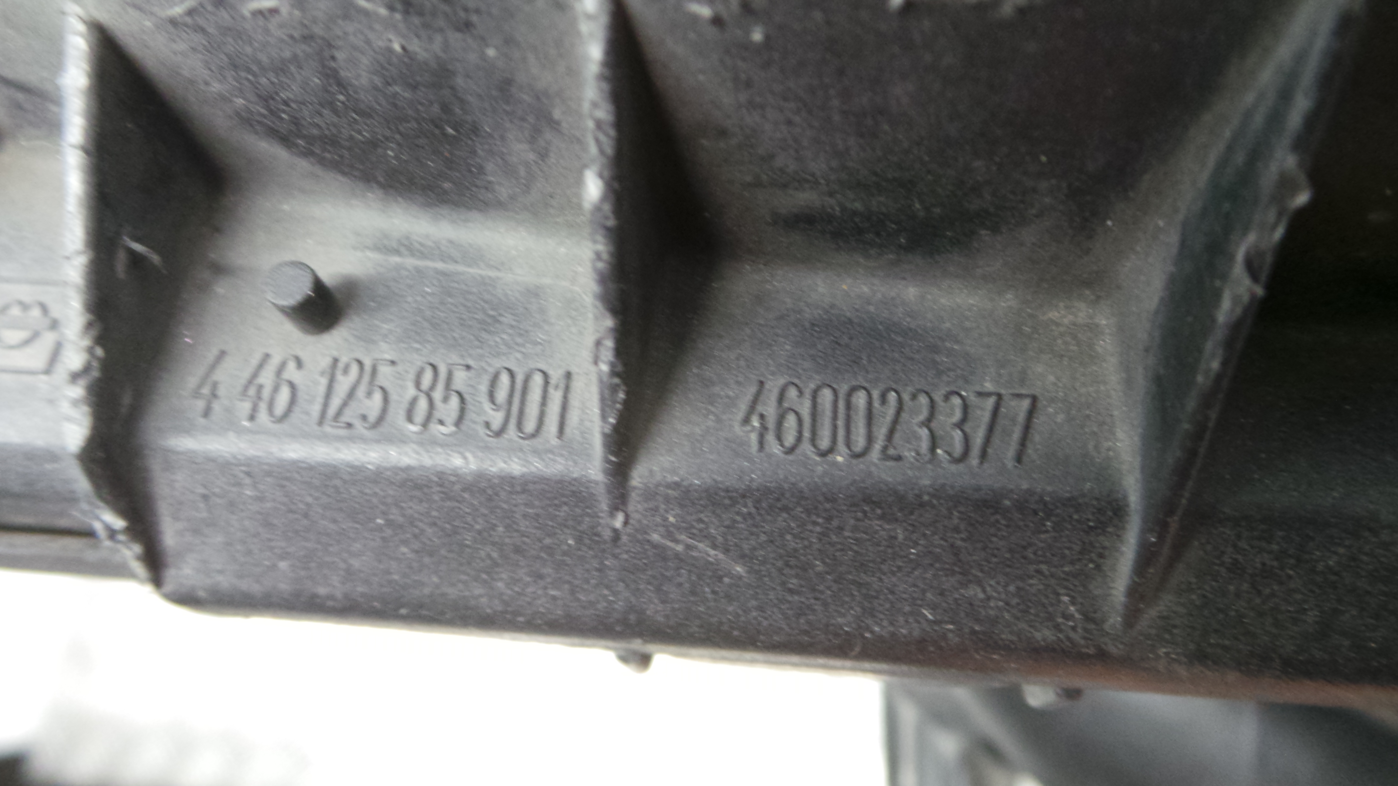 Caixa Filtro de Ar  9129743 - OPEL CORSA C (X01)-36901138