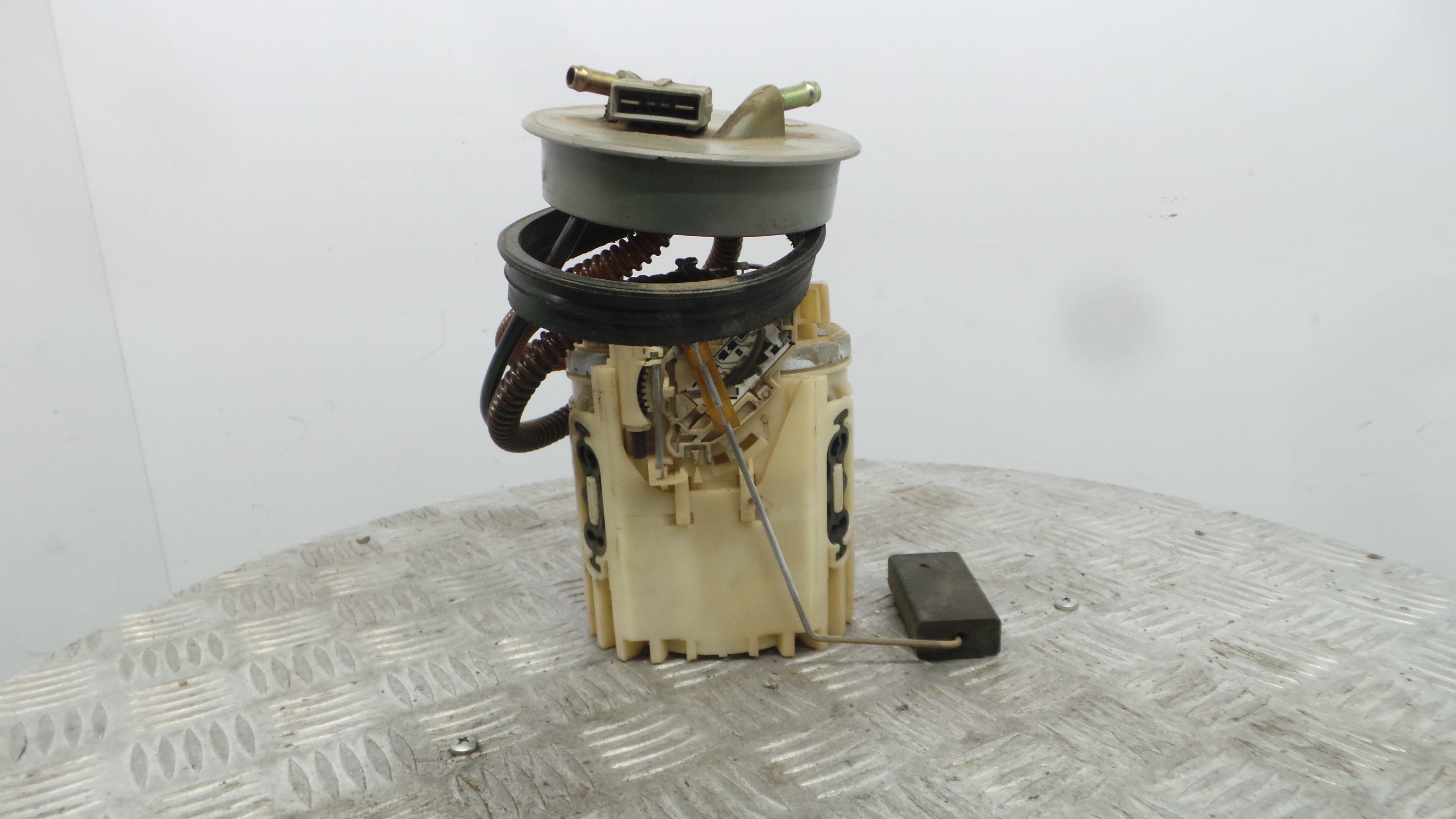 Boia do Combustível 6N0919051K - SEAT CORDOBA (6K1, 6K2)-36901474