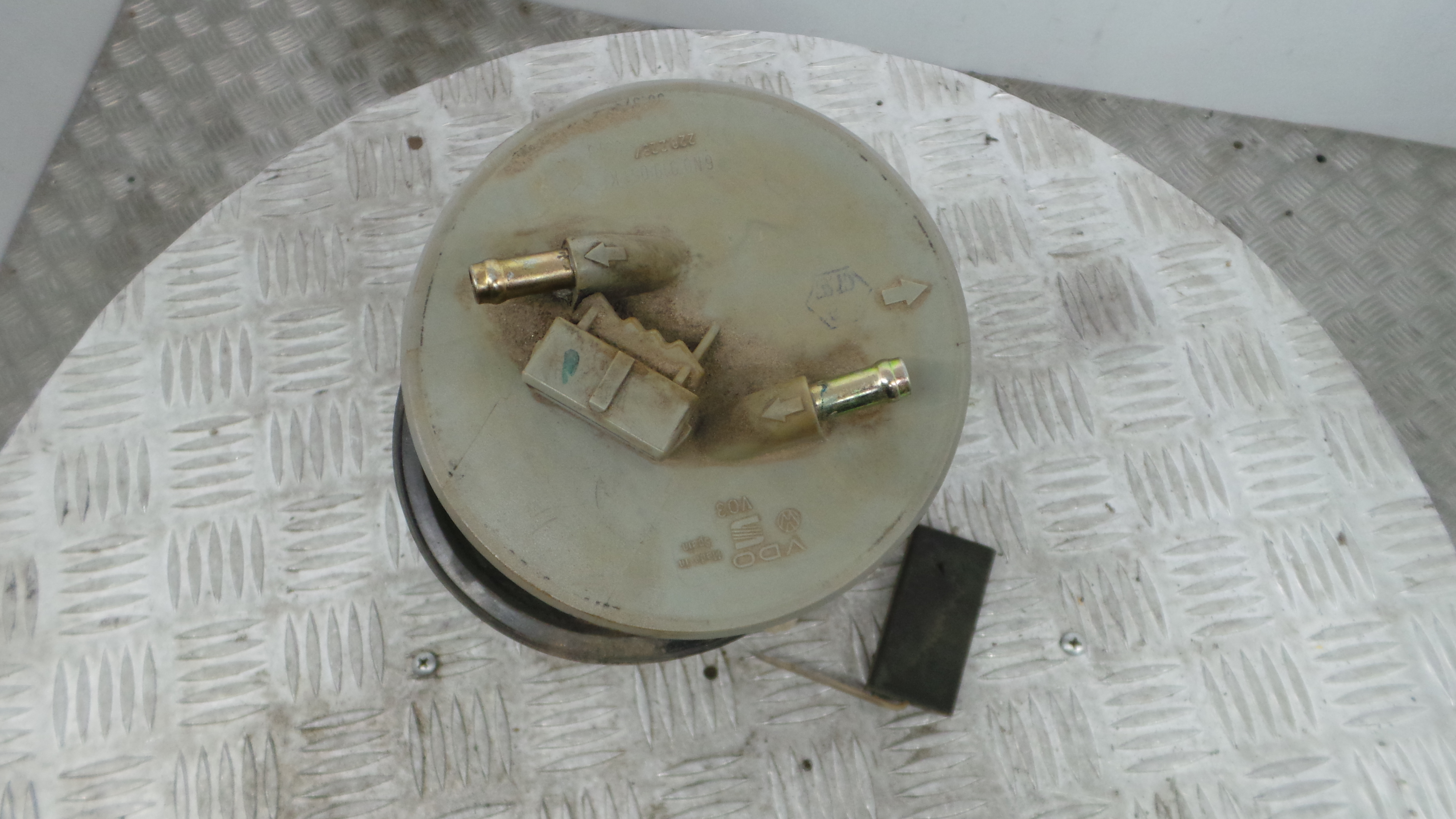 Boia do Combustível 6N0919051K - SEAT CORDOBA (6K1, 6K2)-36901474