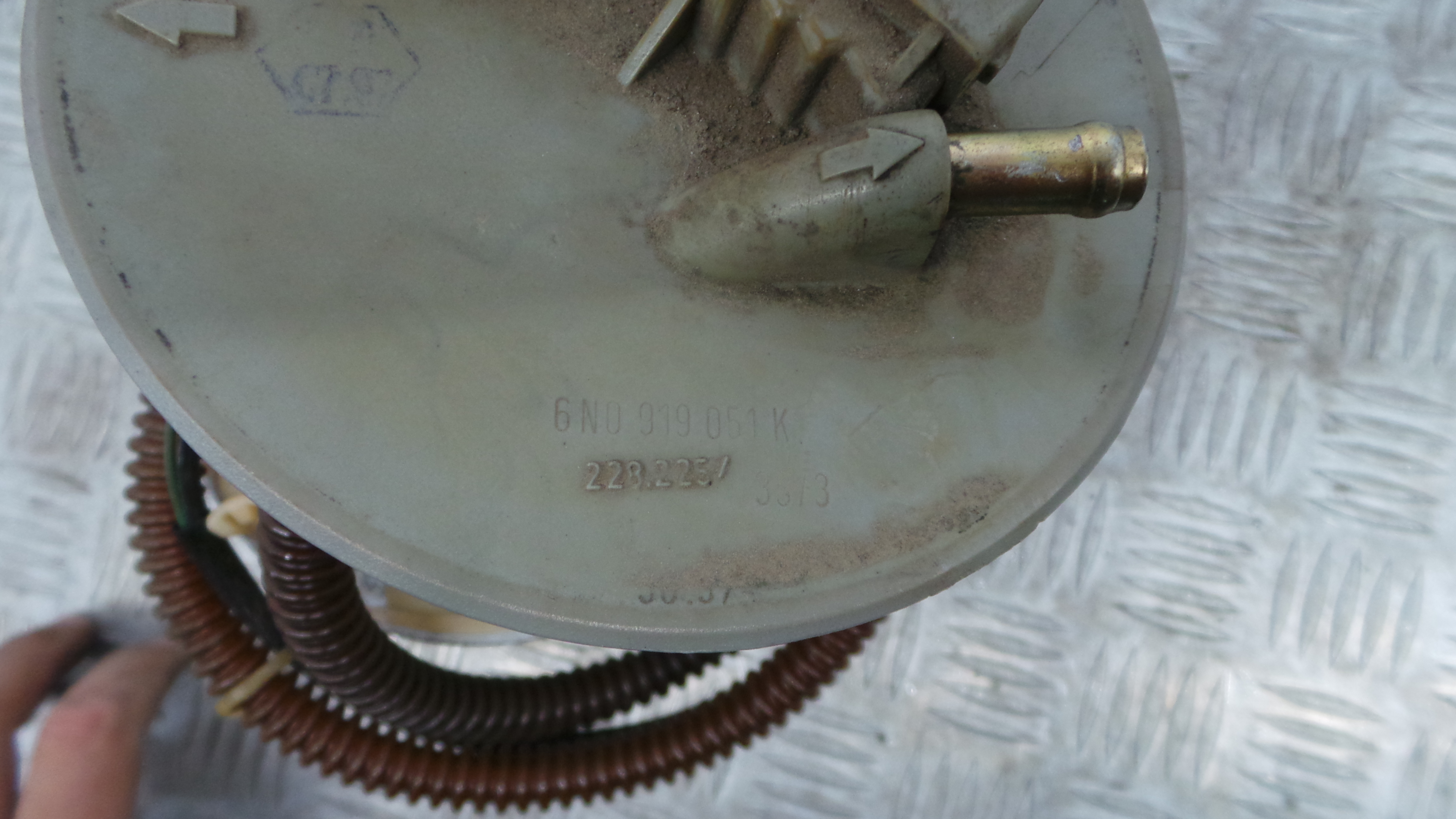 Boia do Combustível 6N0919051K - SEAT CORDOBA (6K1, 6K2)-36901474