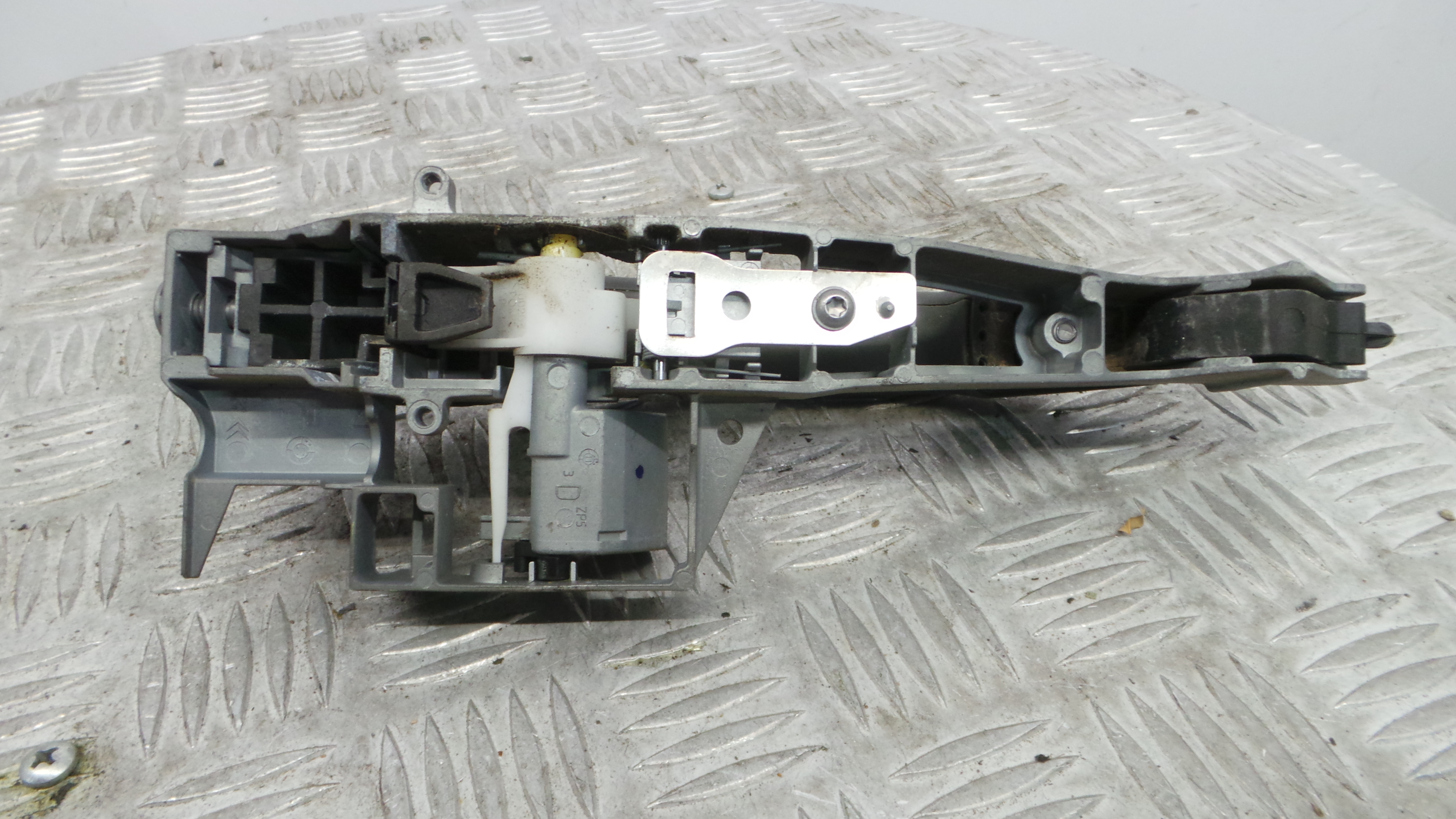 Puxador Exterior Frente Direita  9684559980 - CITROËN C3 II (SC_)-36902388