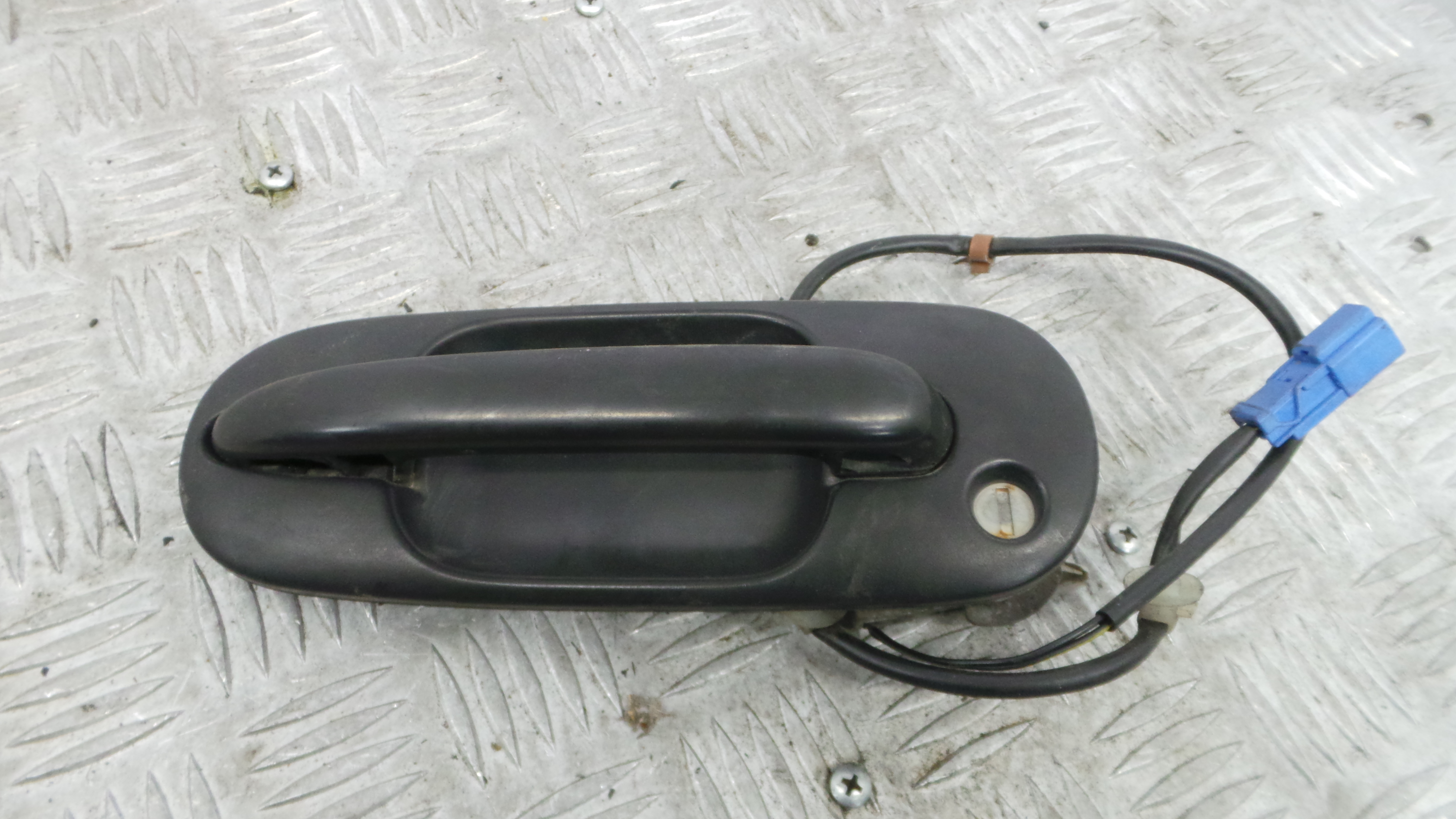 Puxador Exterior Frente Esquerdo  - ROVER 400 II Hatchback (RT)-36905116