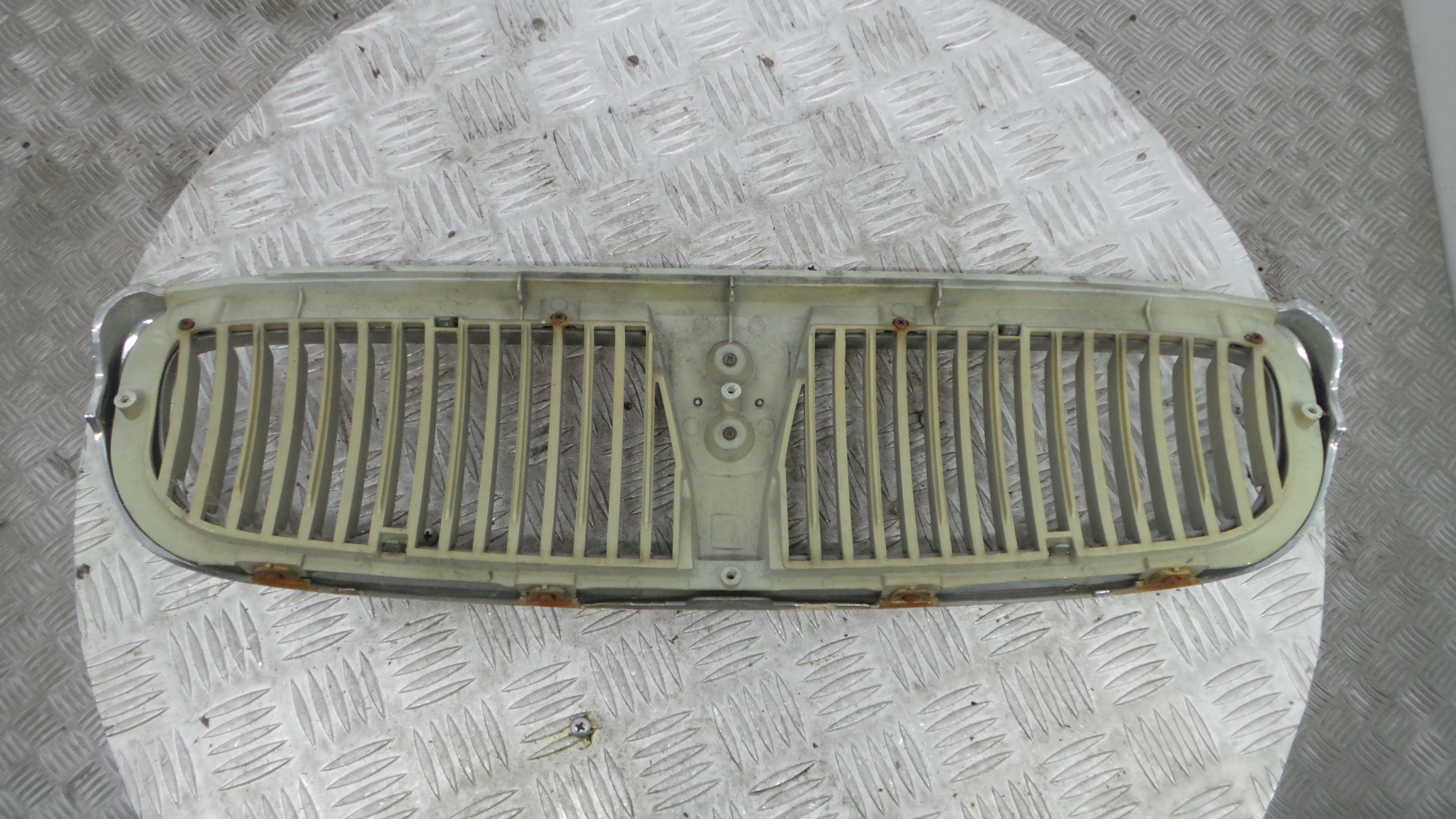 Grelha da Frente RVG202NA - ROVER 400 II Hatchback (RT)-36905124