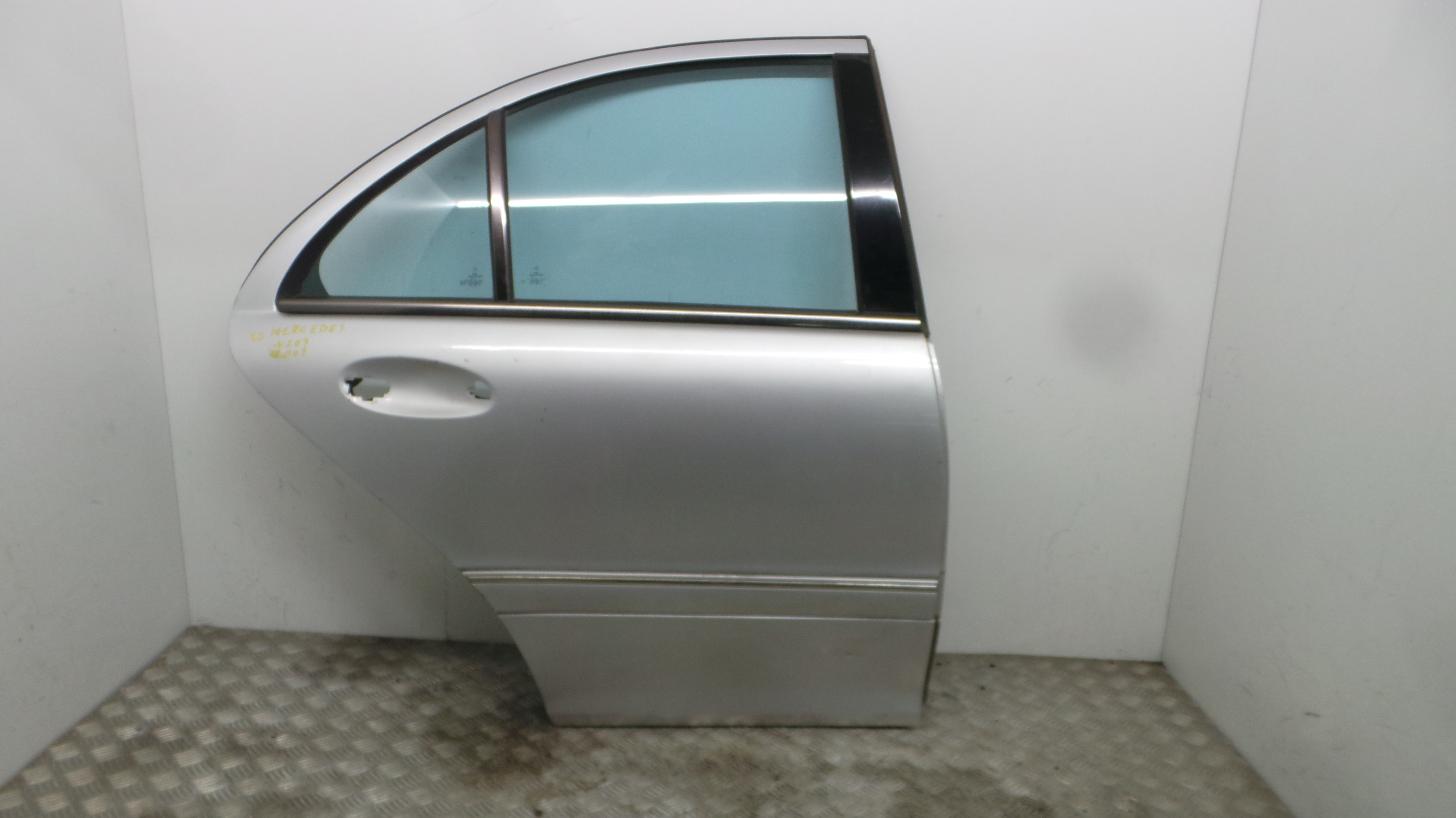 Porta Trás Dto A2037300805 - MERCEDES-BENZ C-CLASS (W203)-36905130