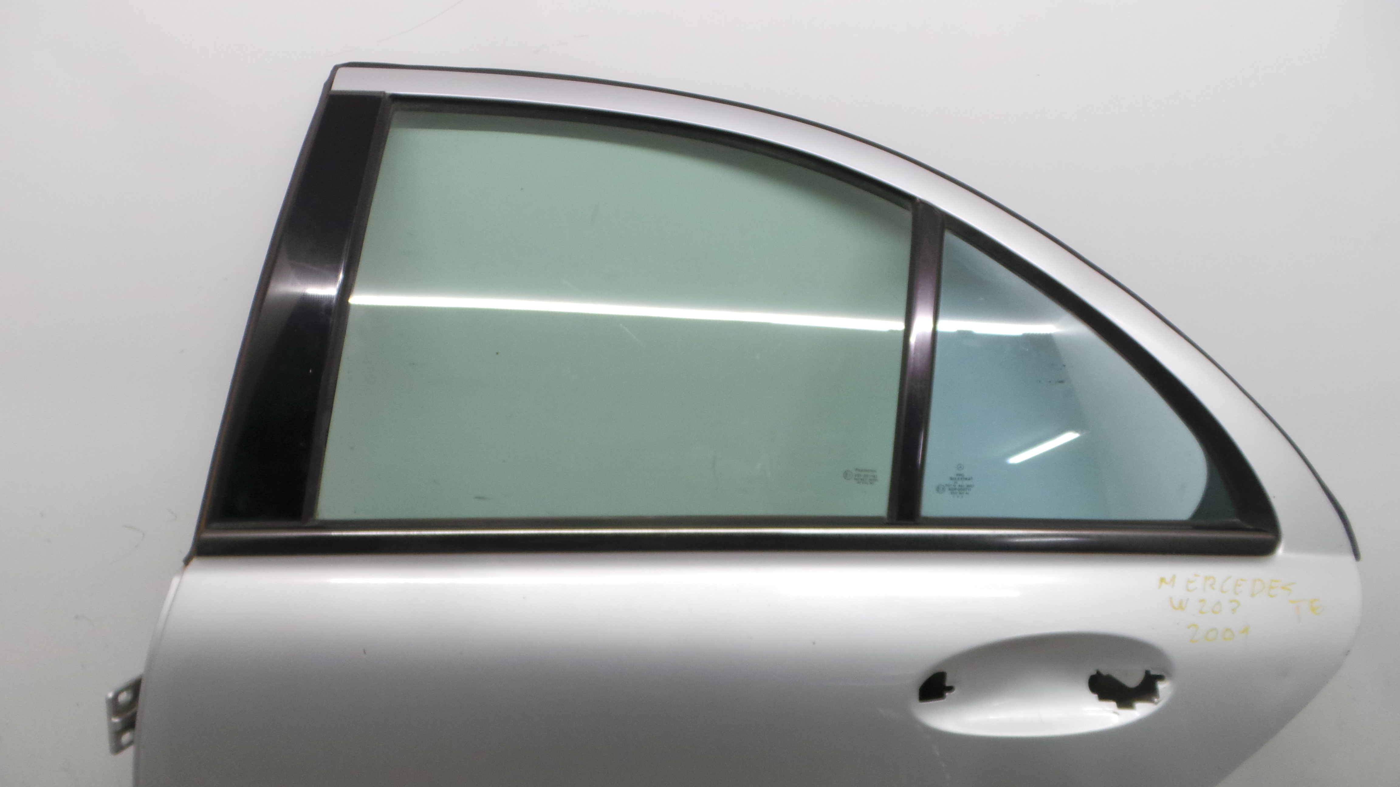 Porta Trás Esq A2037300705 - MERCEDES-BENZ C-CLASS (W203)-36905138